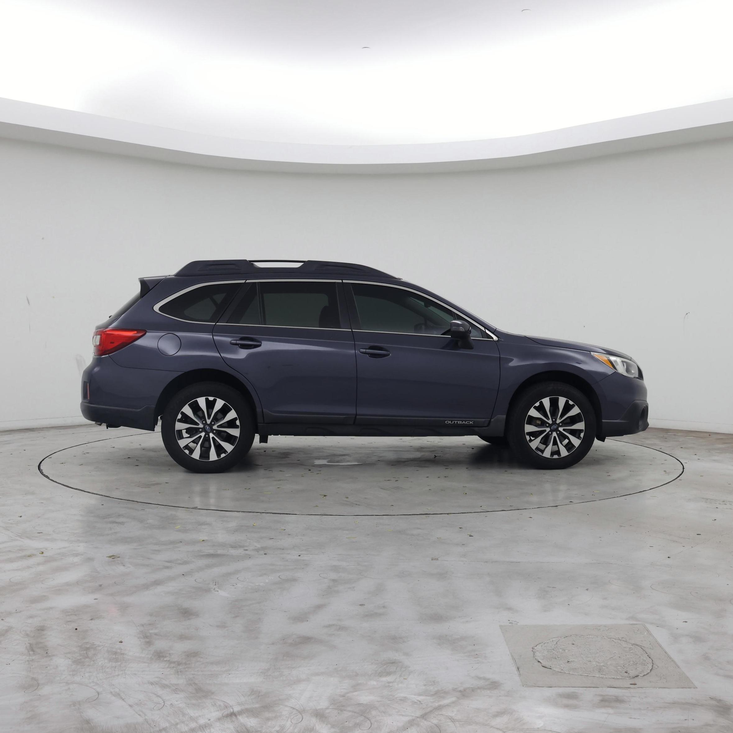 Thumbnail: 2015 Subaru Outback - 7
