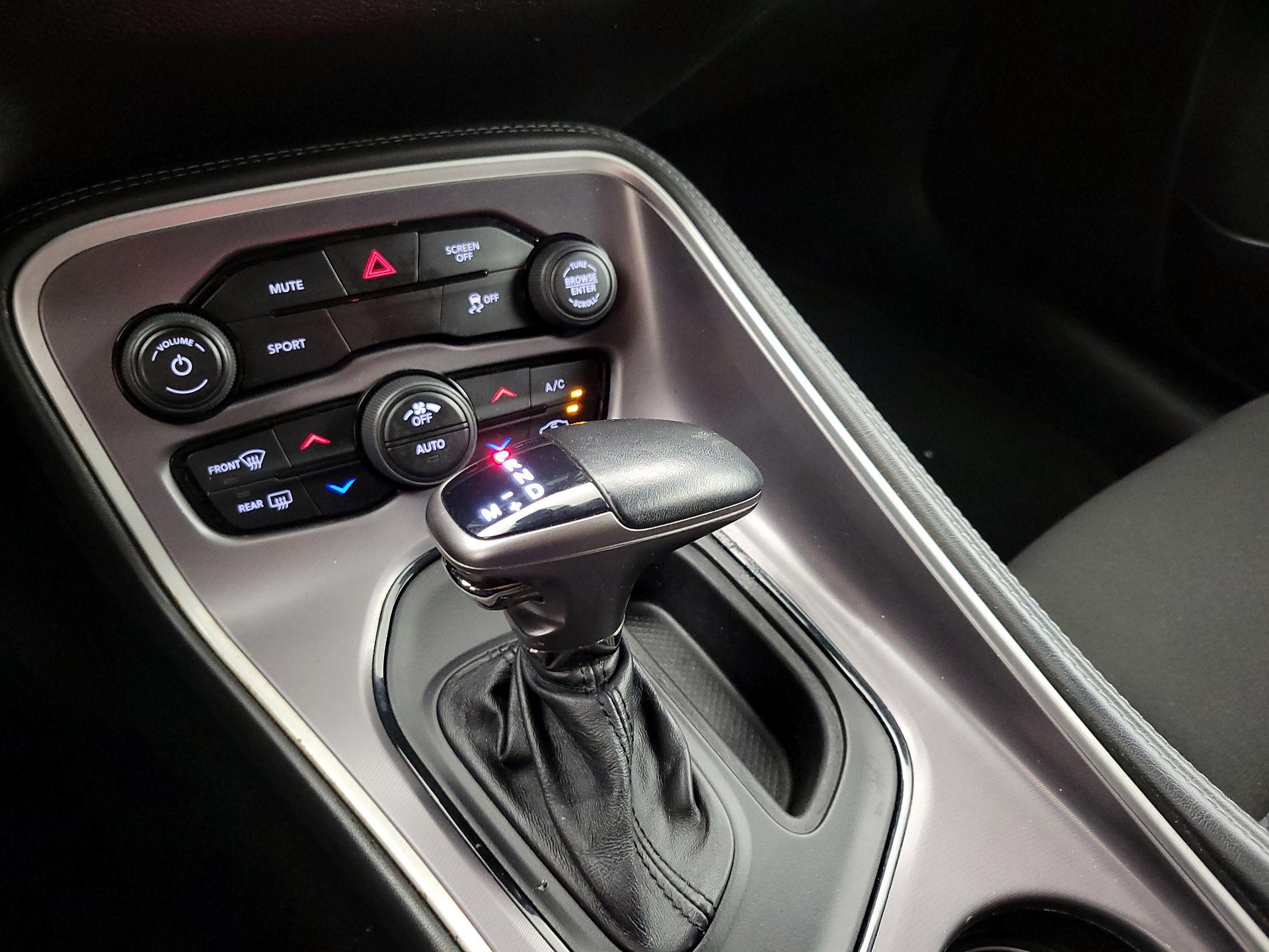 Thumbnail: 2020 Dodge Challenger - 17