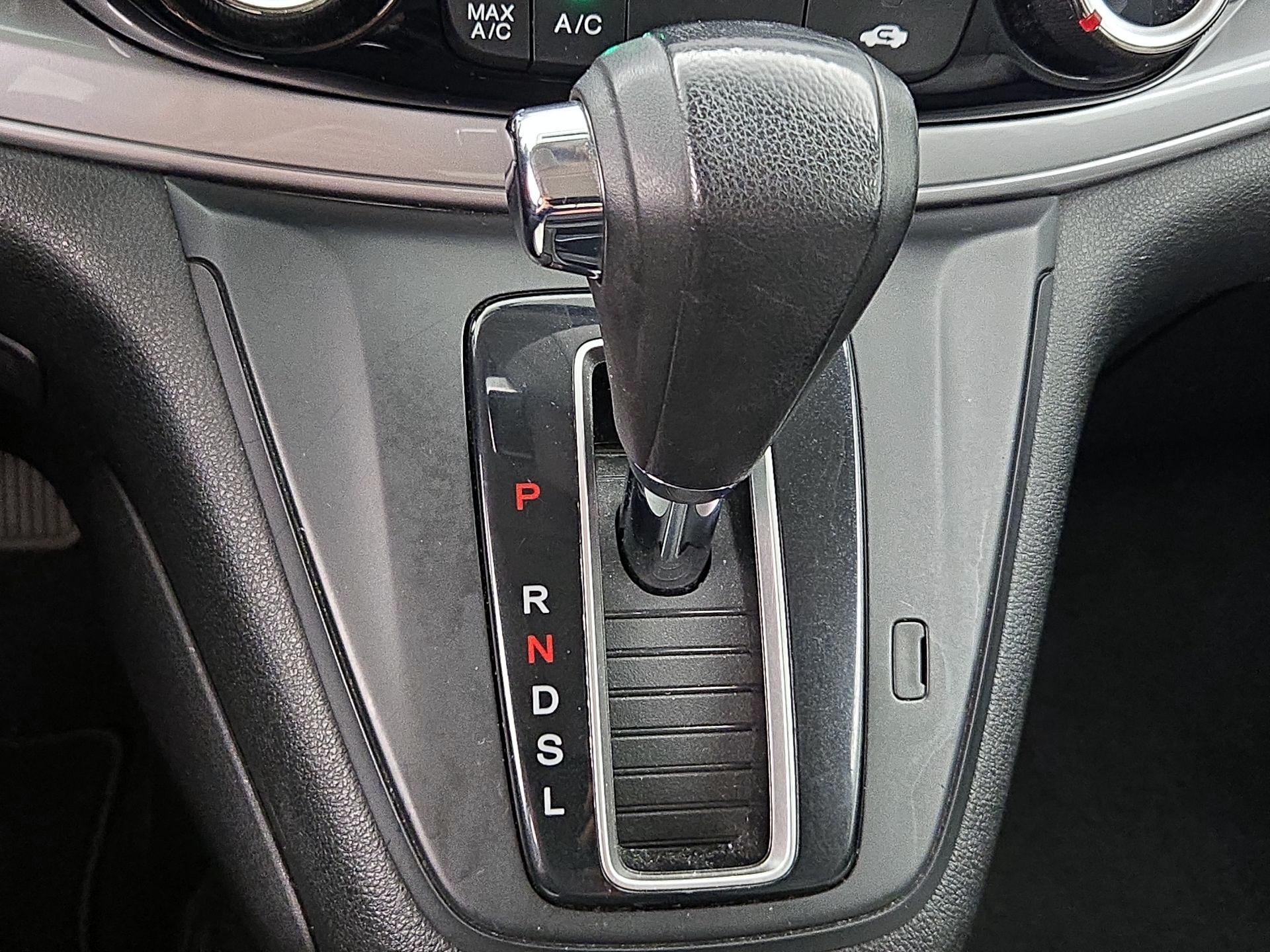 Thumbnail: 2015 Honda CR-V - 17