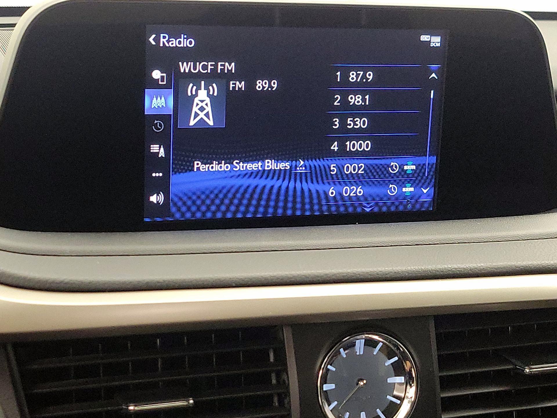 Thumbnail: 2020 Lexus RX - 15