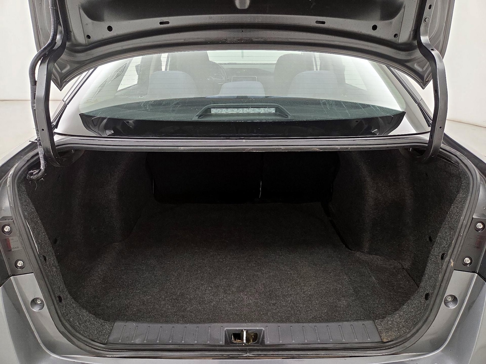 2020 Nissan Versa Sedan S - Photo 21