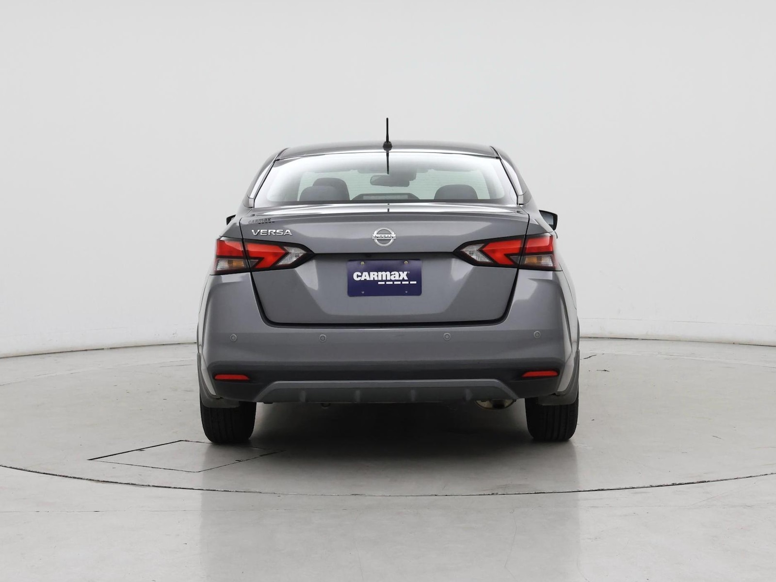 2020 Nissan Versa Sedan S - Photo 7