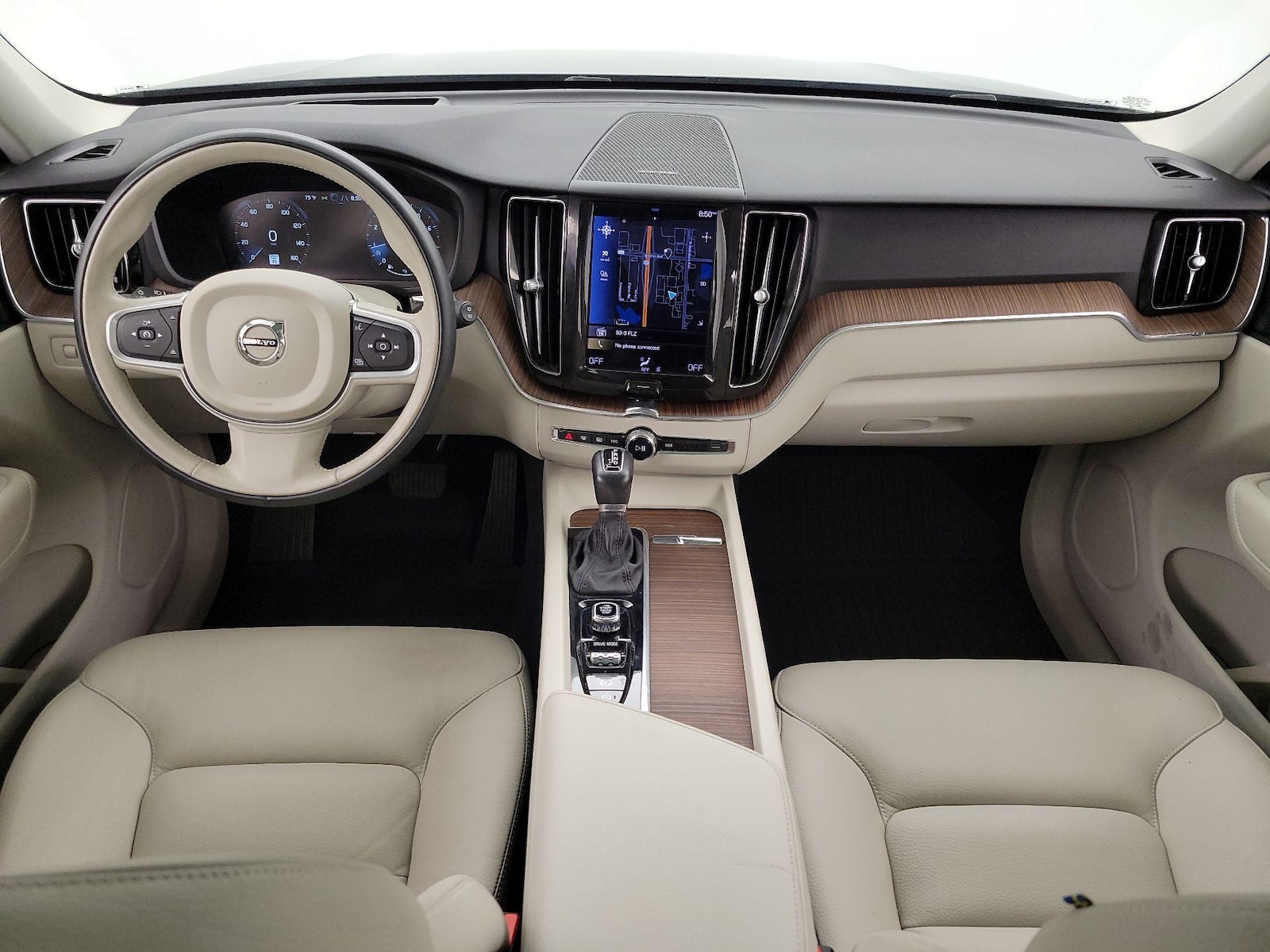 2021 Volvo XC60 Momentum - Photo 10