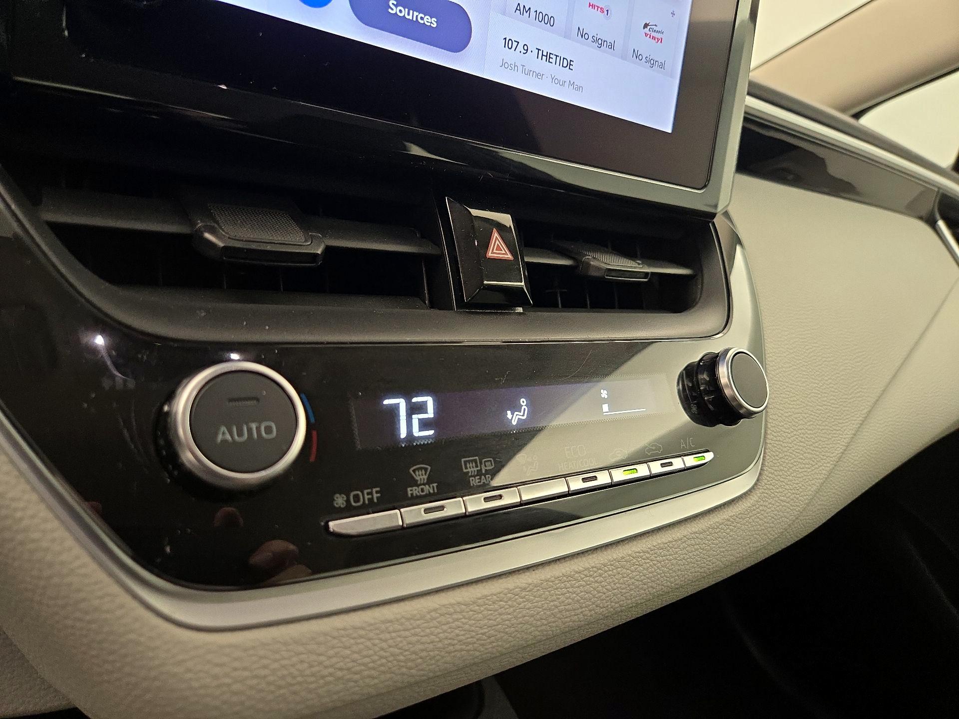 Thumbnail: 2024 Toyota Corolla - 16