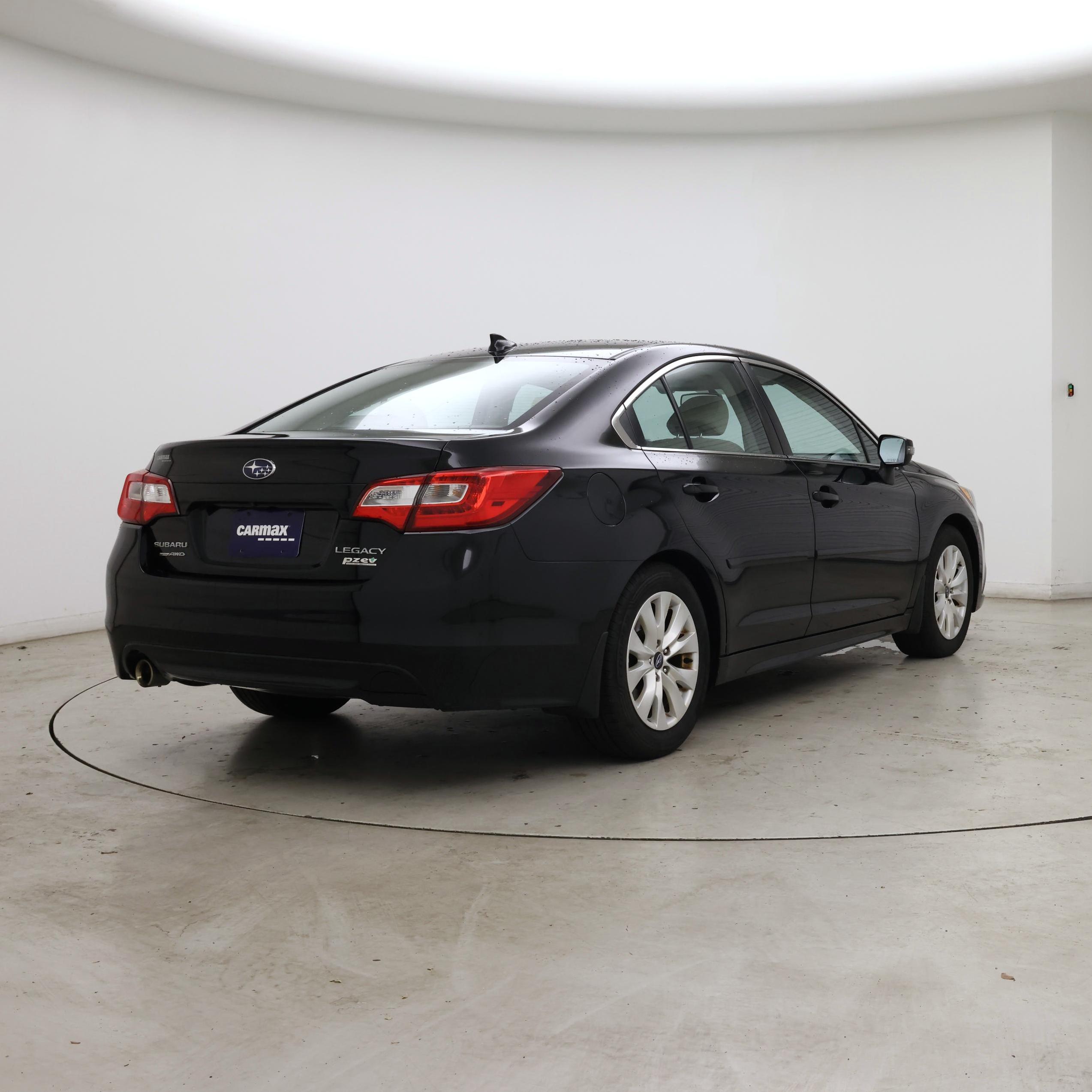 Thumbnail: 2016 Subaru Legacy - 8