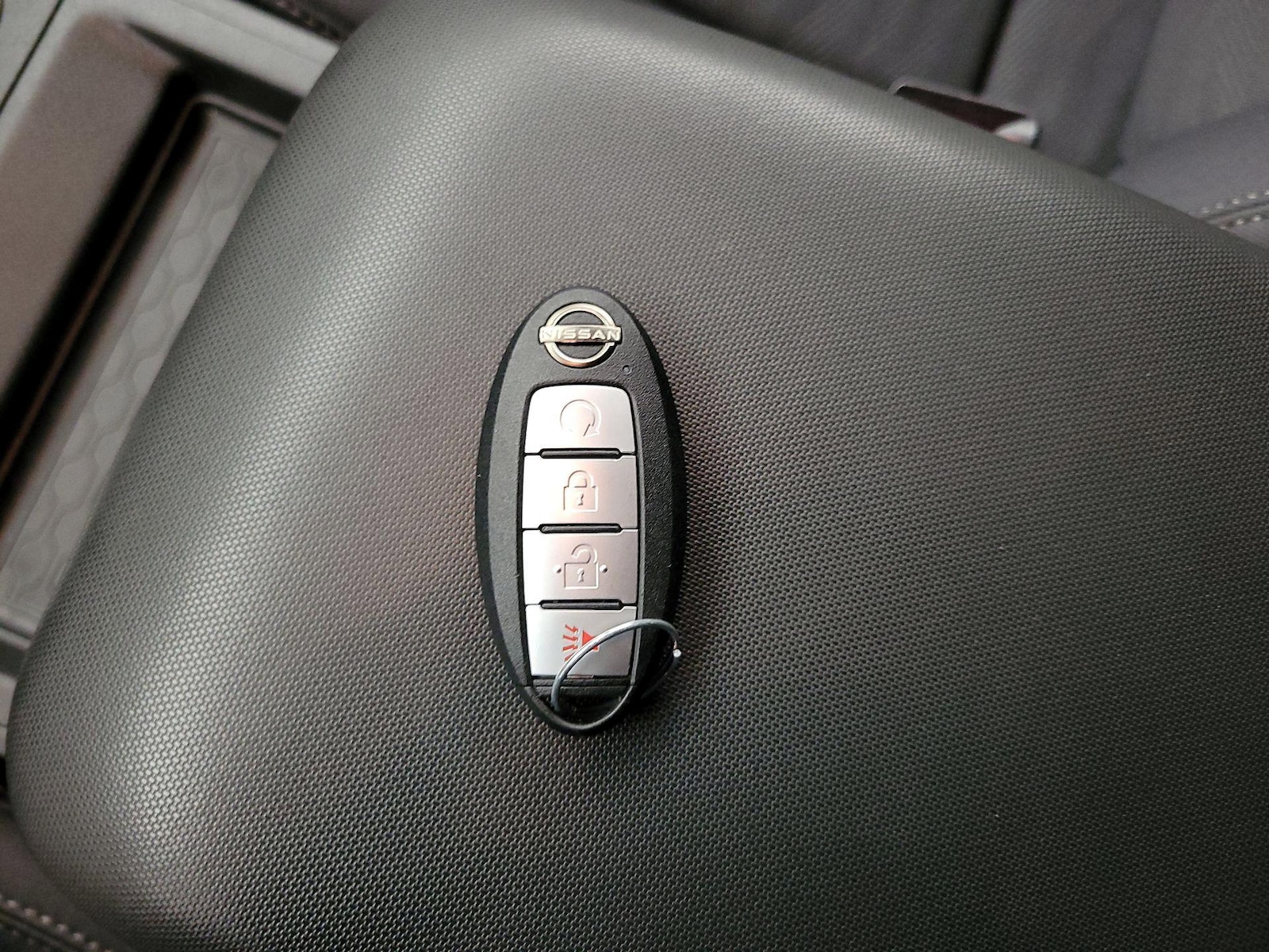 2024 Nissan Frontier SV - Photo 23