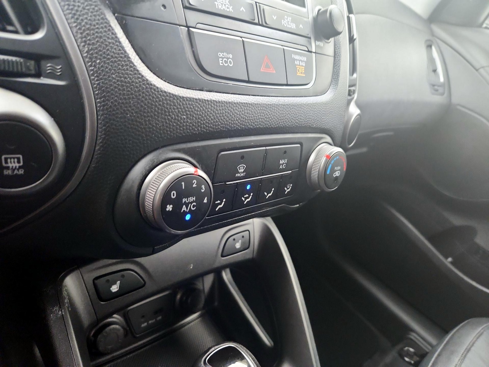 2015 Hyundai Tucson SE - Photo 16