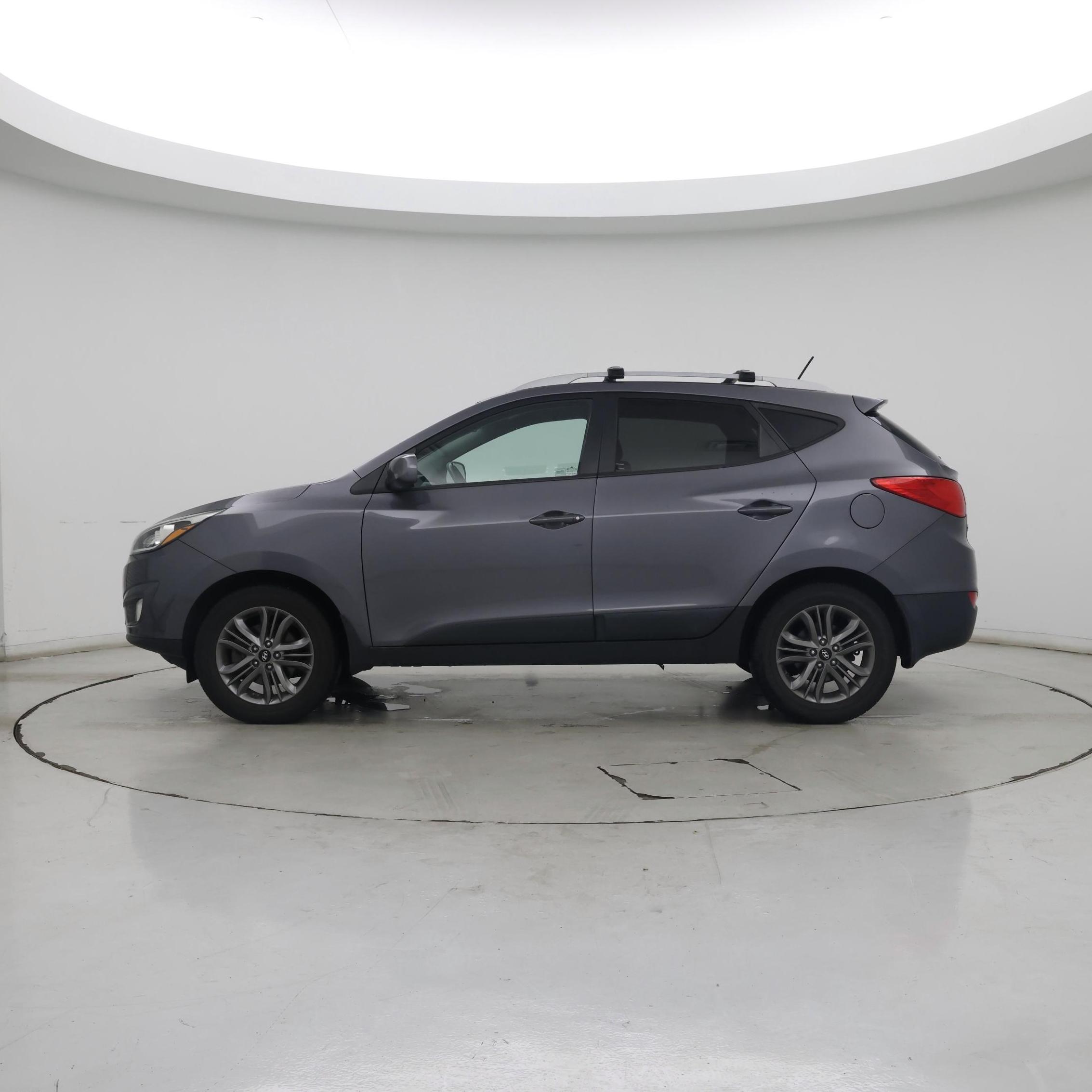 Thumbnail: 2015 Hyundai Tucson - 3