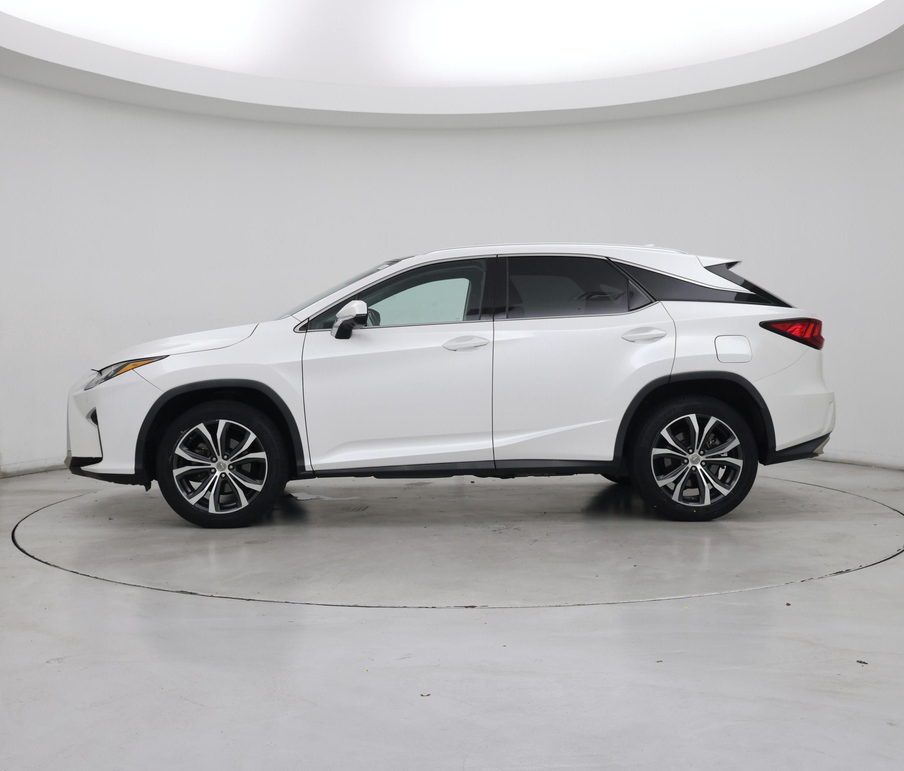Thumbnail: 2016 Lexus RX - 3