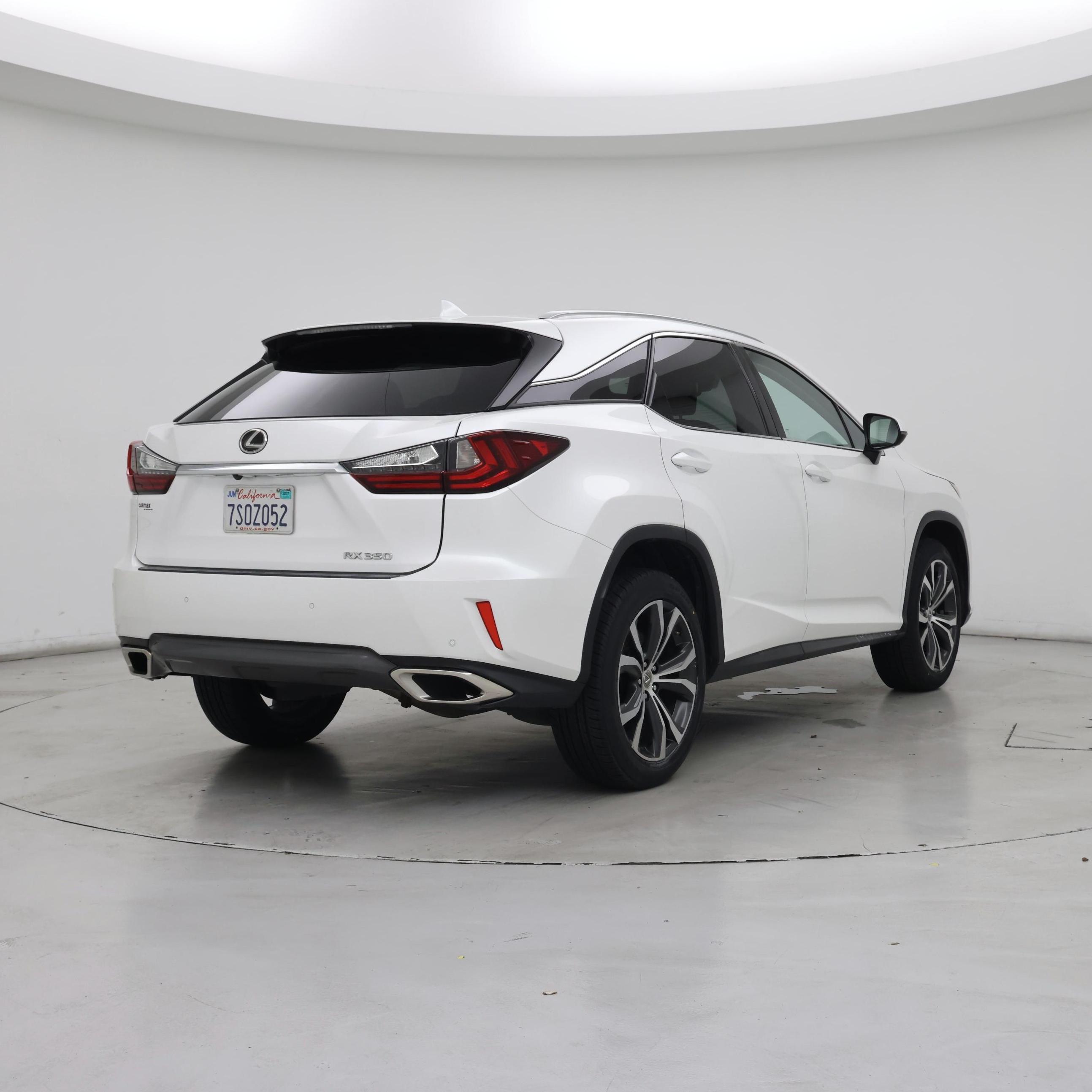 Thumbnail: 2016 Lexus RX - 8