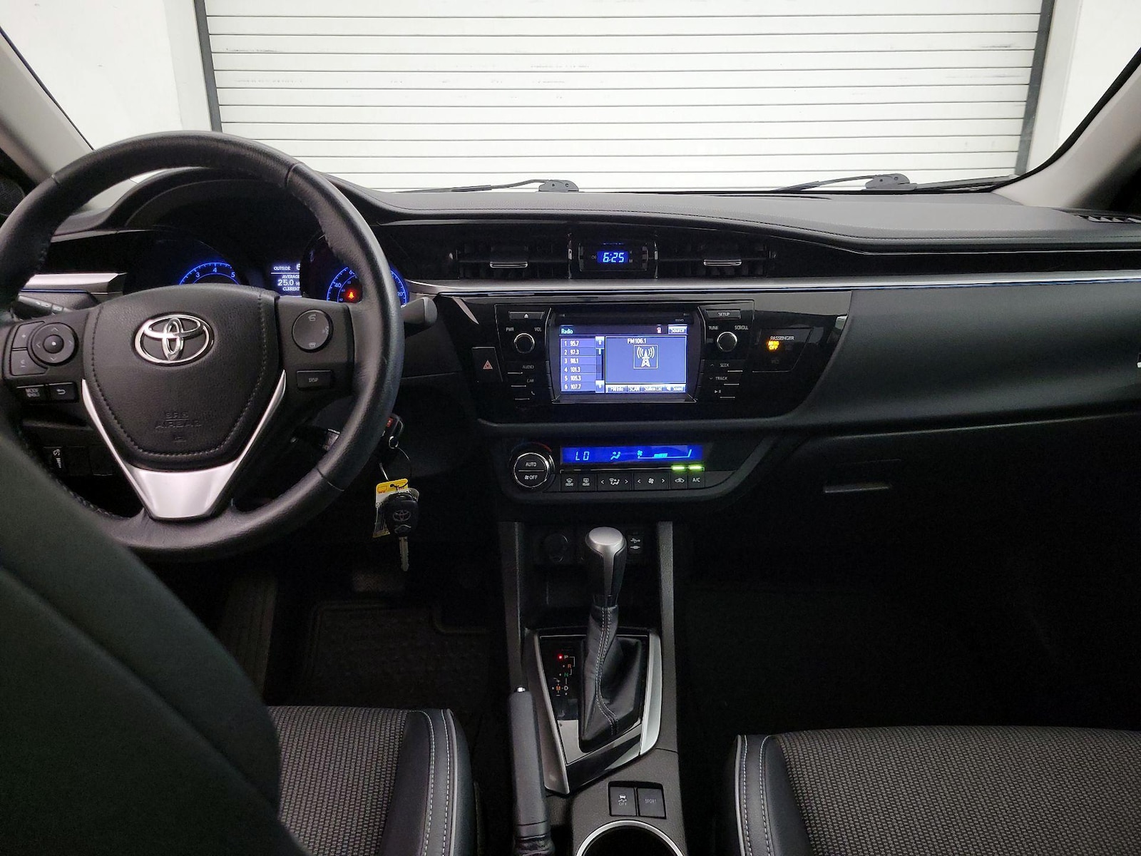 2015 Toyota Corolla S Plus - Photo 10