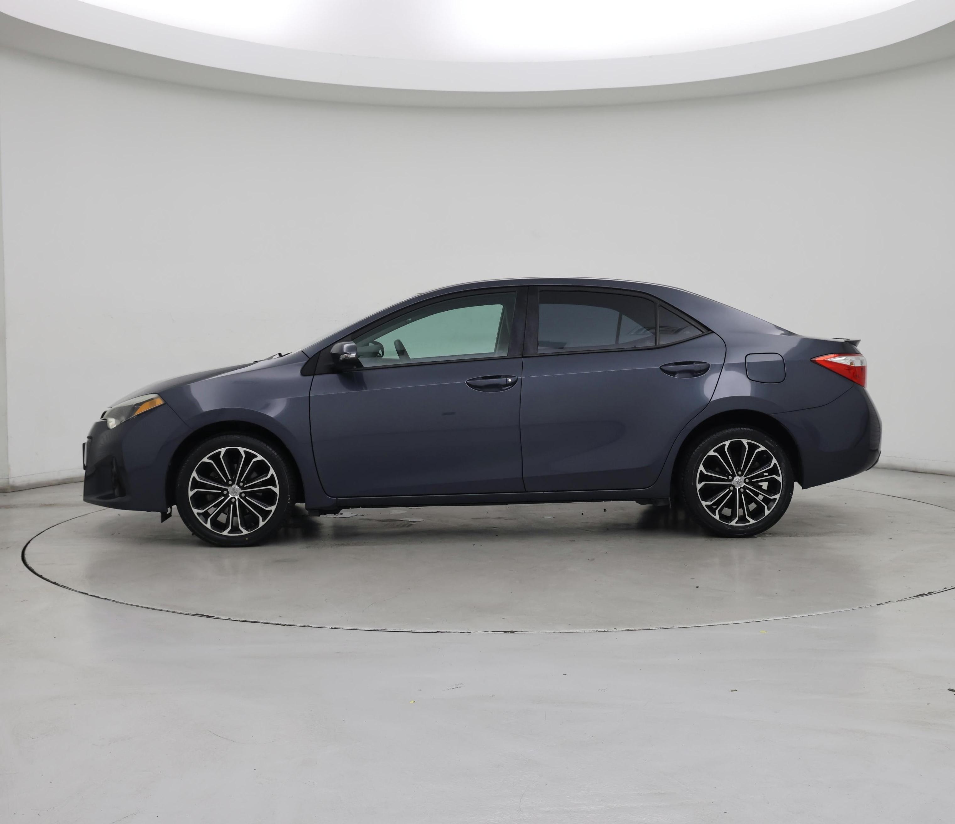Thumbnail: 2015 Toyota Corolla - 3