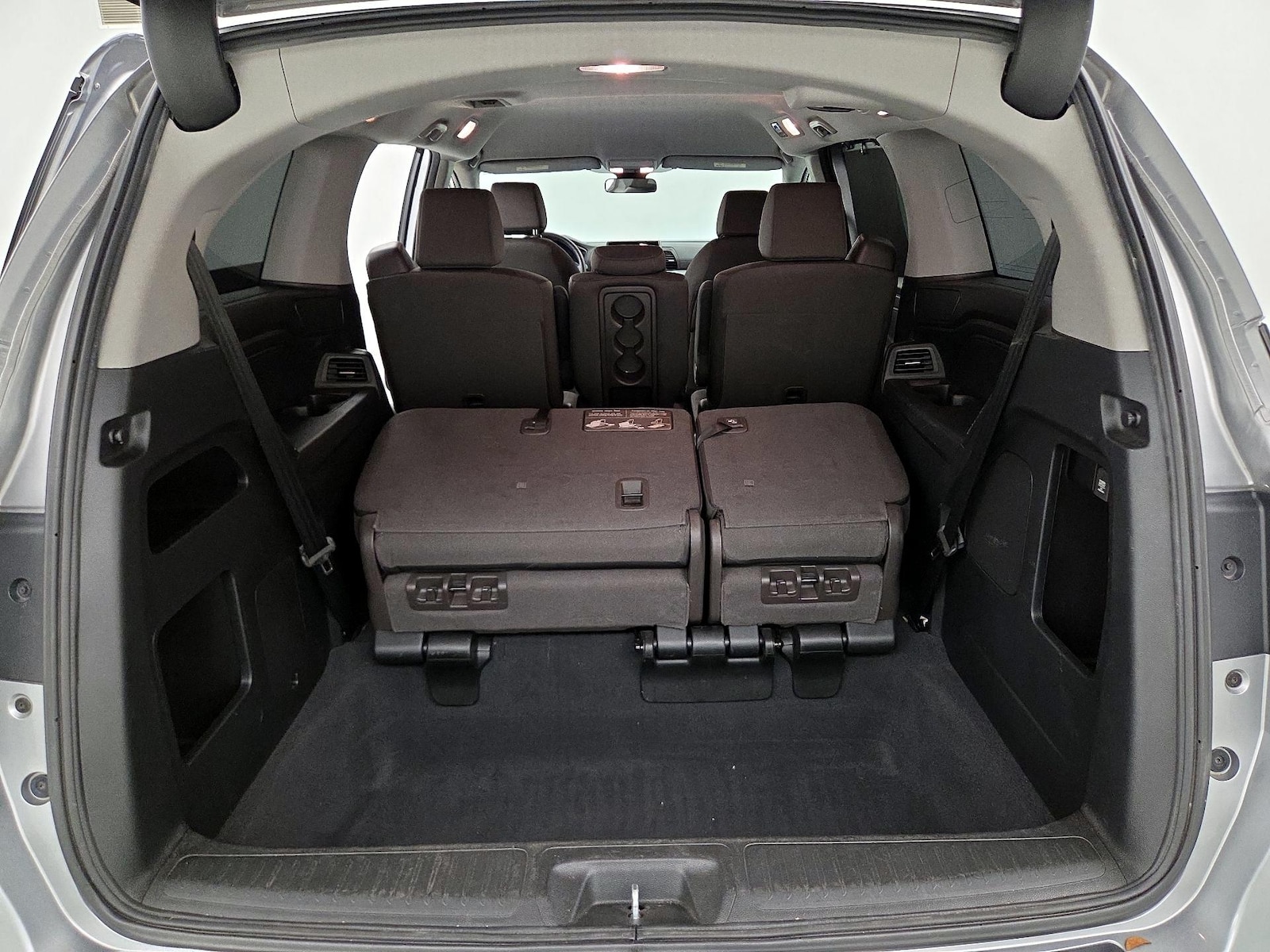 2022 Honda Odyssey EX - Photo 23