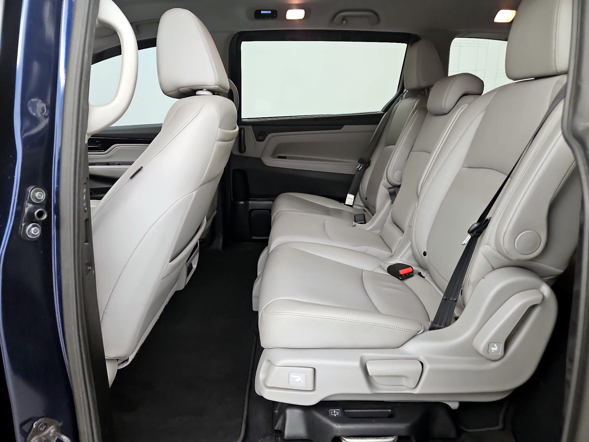 Thumbnail: 2018 Honda Odyssey - 20