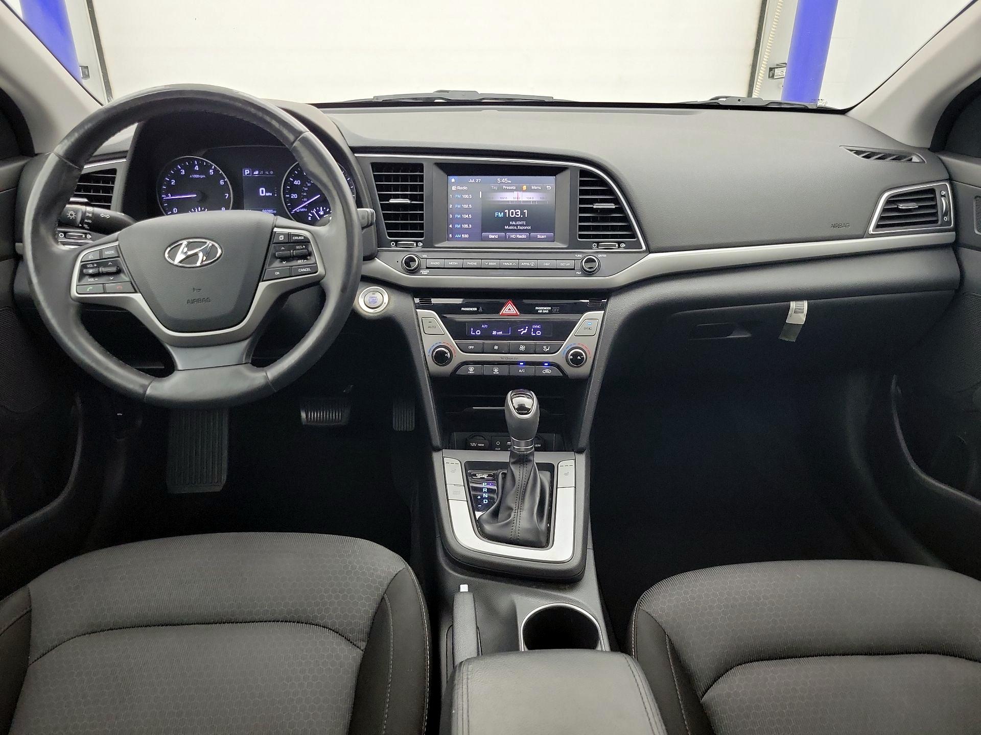 Thumbnail: 2017 Hyundai Elantra - 9