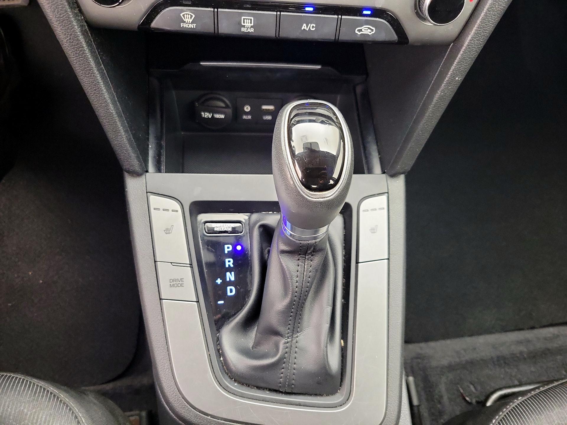 Thumbnail: 2017 Hyundai Elantra - 17