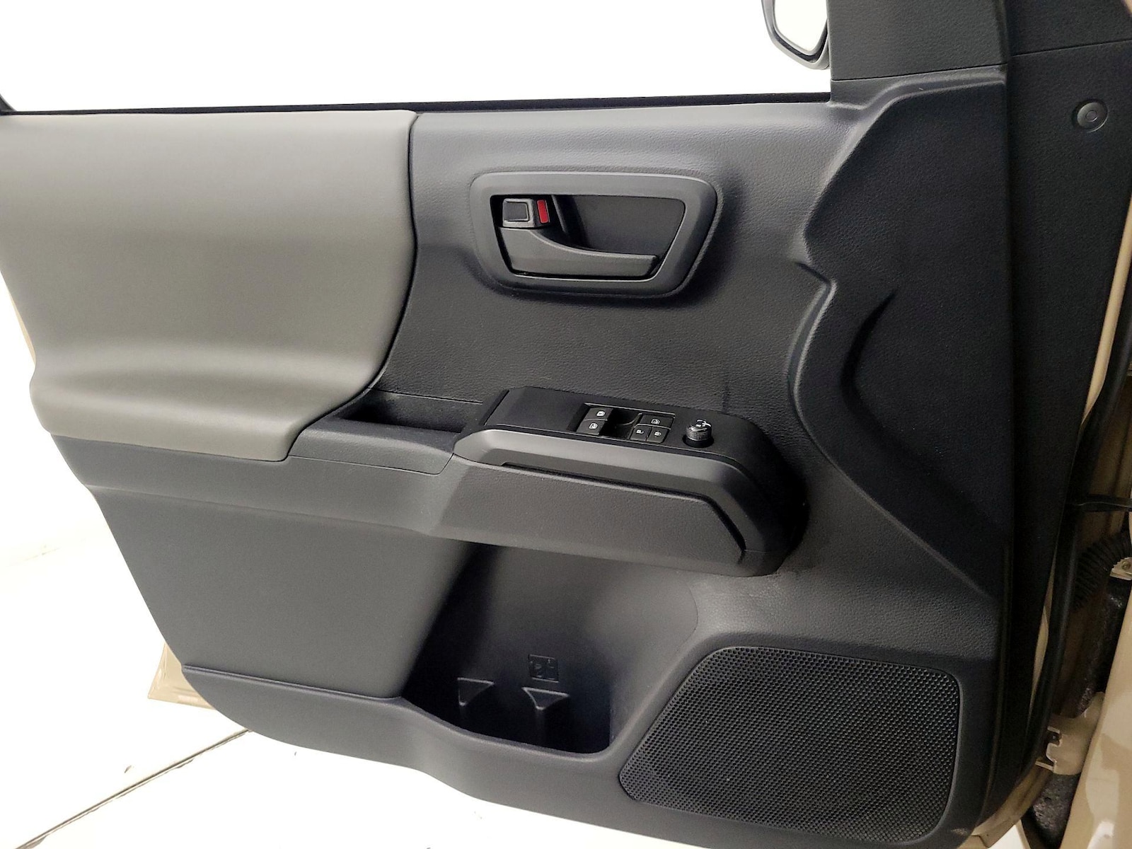 2019 Toyota Tacoma SR - Photo 13
