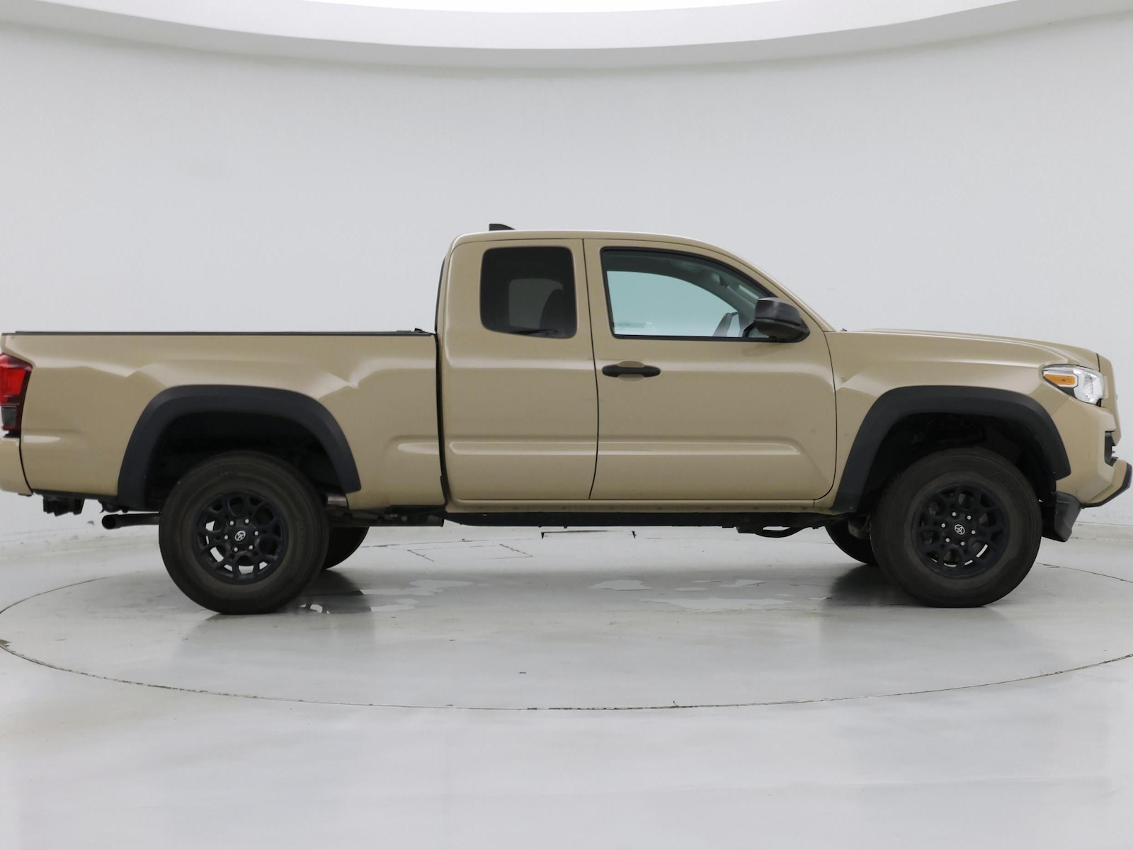 2019 Toyota Tacoma SR - Photo 8