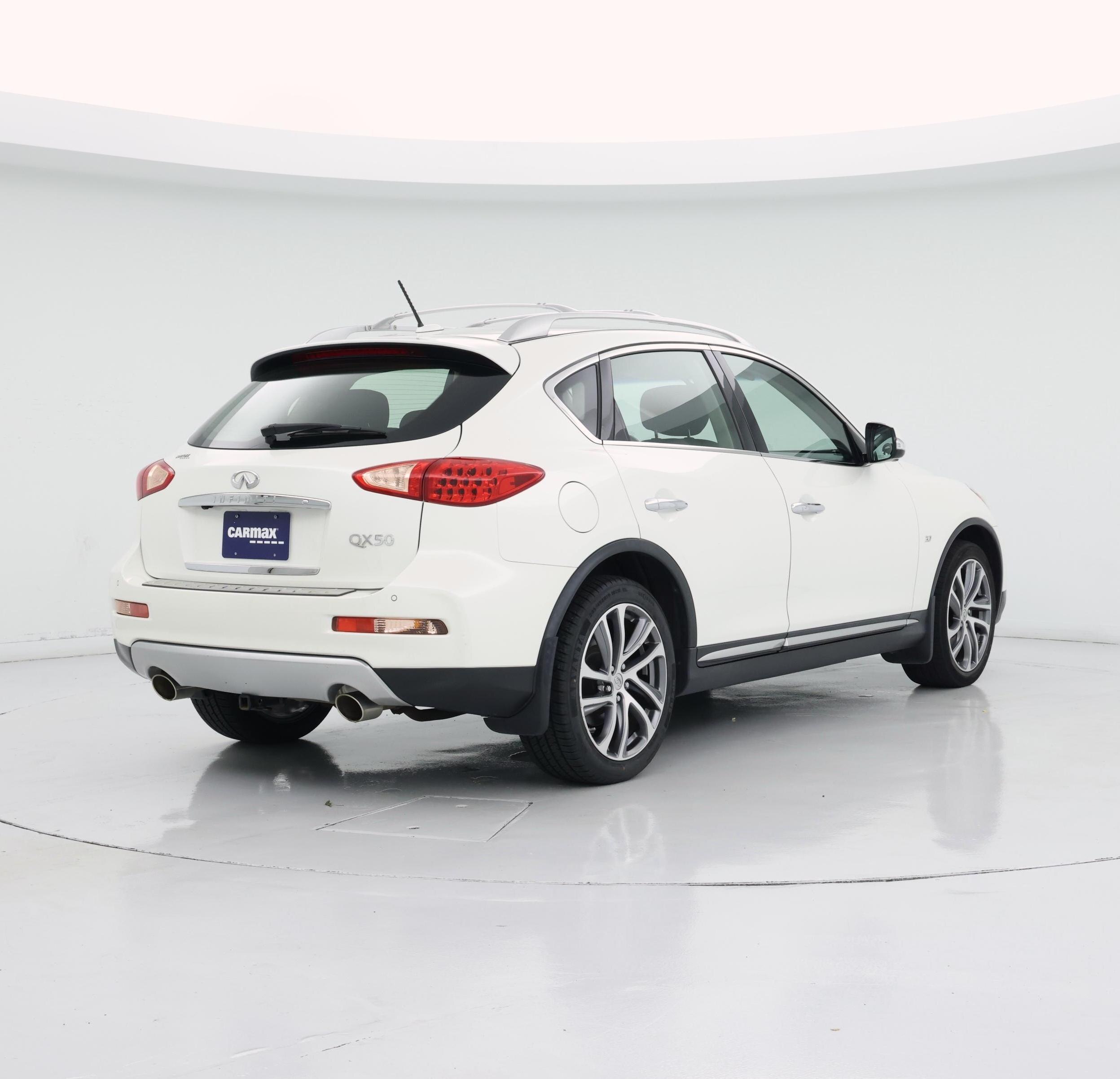 Thumbnail: 2016 INFINITI QX50 - 8