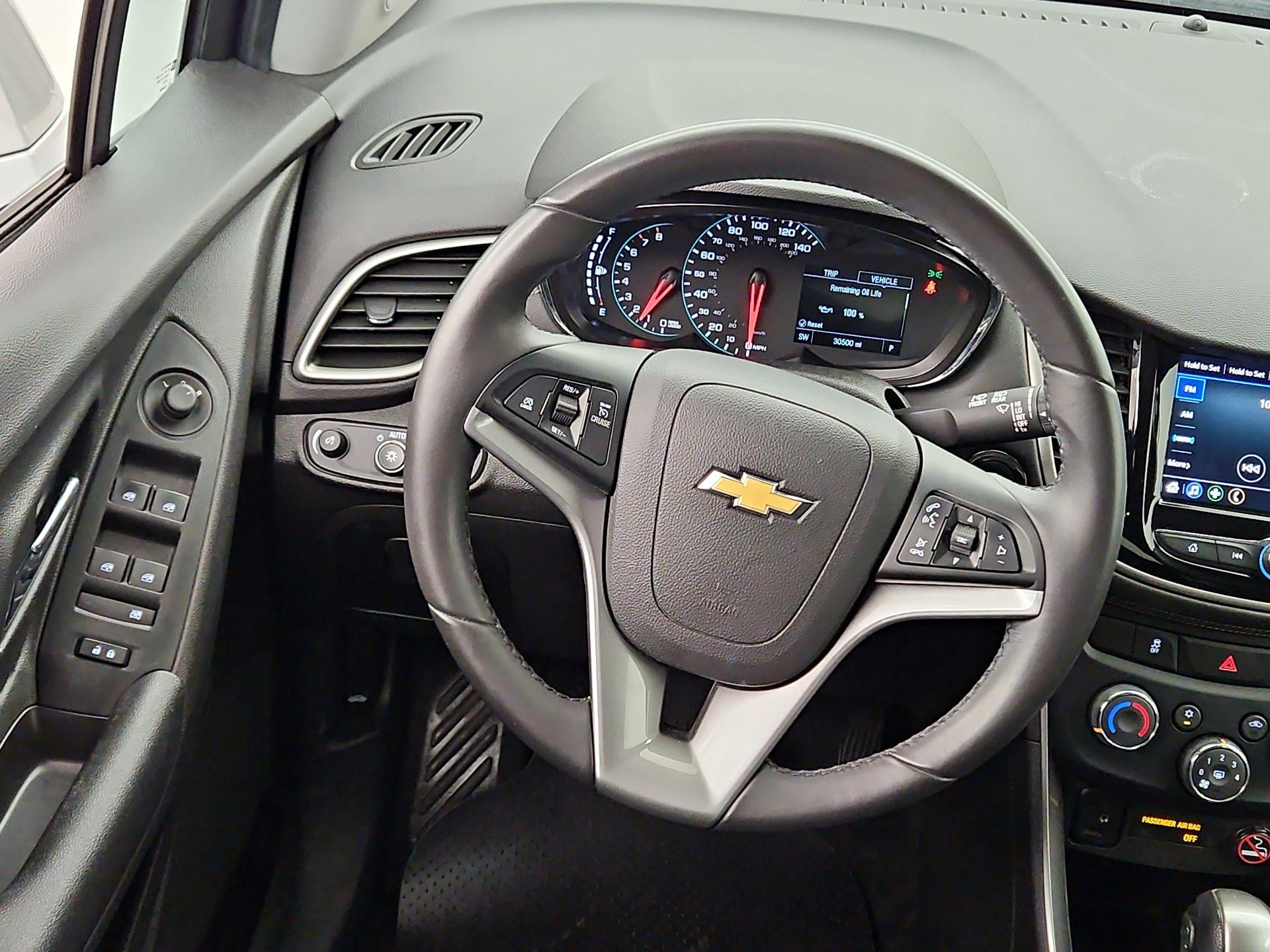 Thumbnail: 2020 Chevrolet Trax - 10
