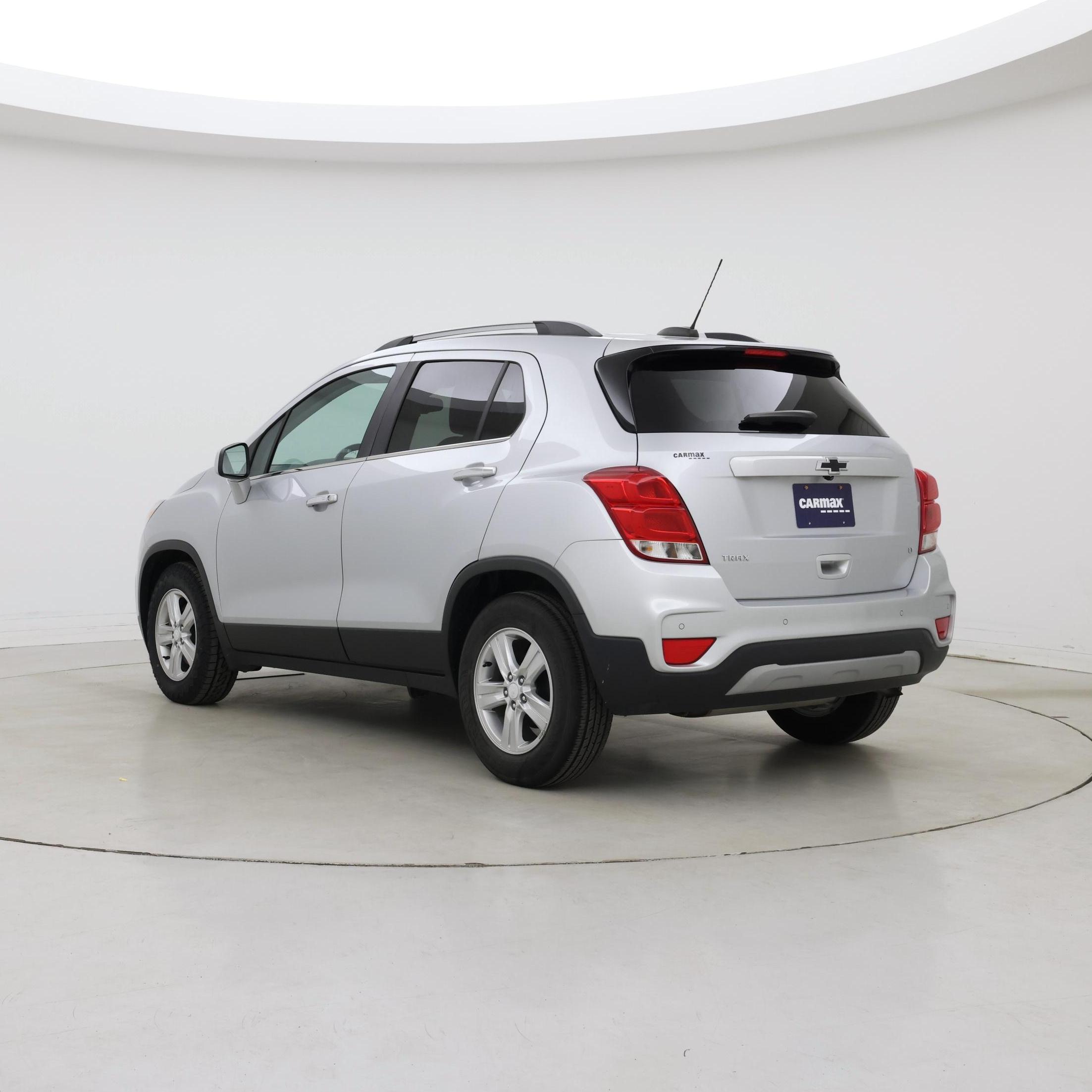 Thumbnail: 2020 Chevrolet Trax - 2