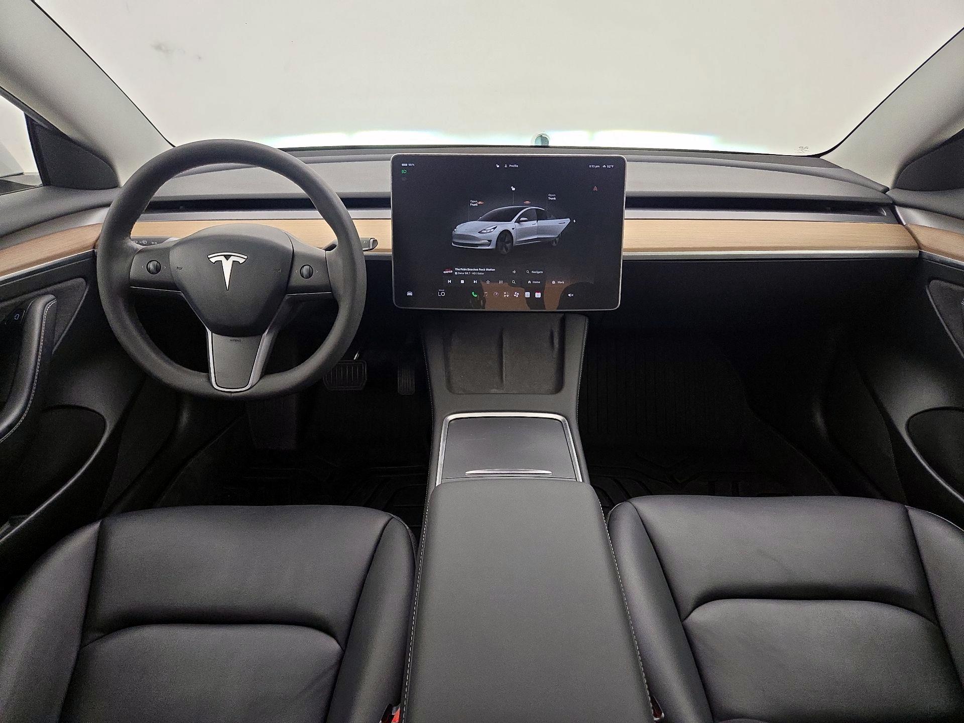 Thumbnail: 2023 Tesla Model 3 - 9
