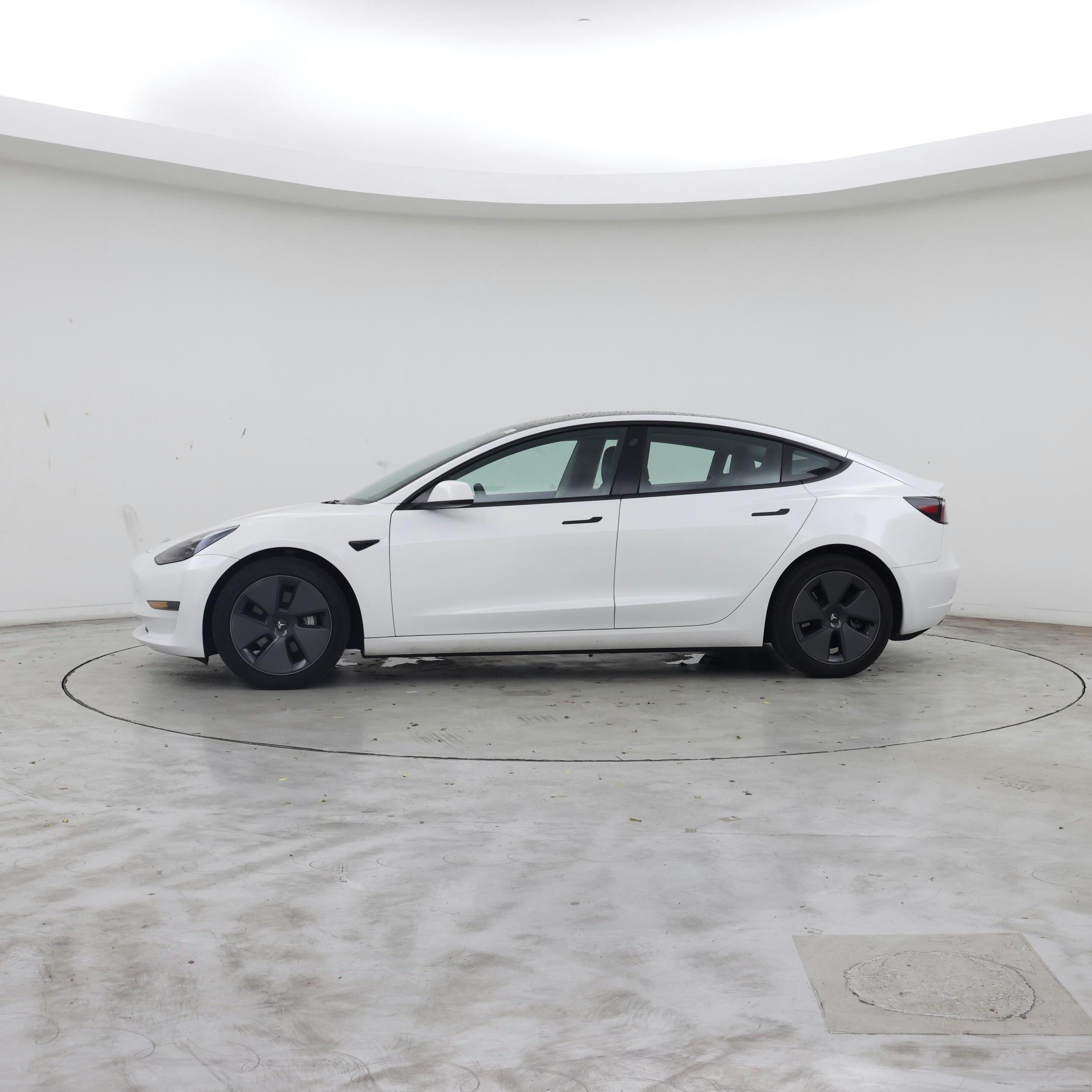 Thumbnail: 2023 Tesla Model 3 - 3
