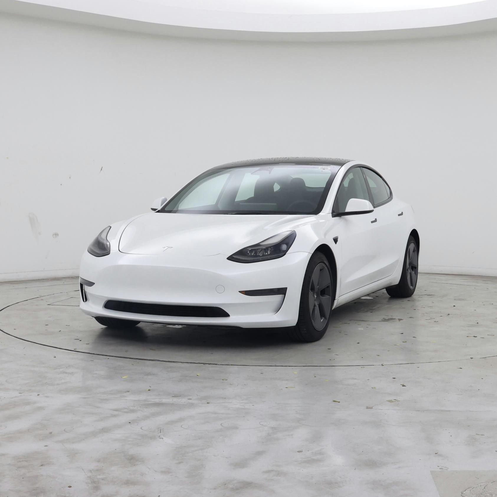 Thumbnail: 2023 Tesla Model 3 - 4