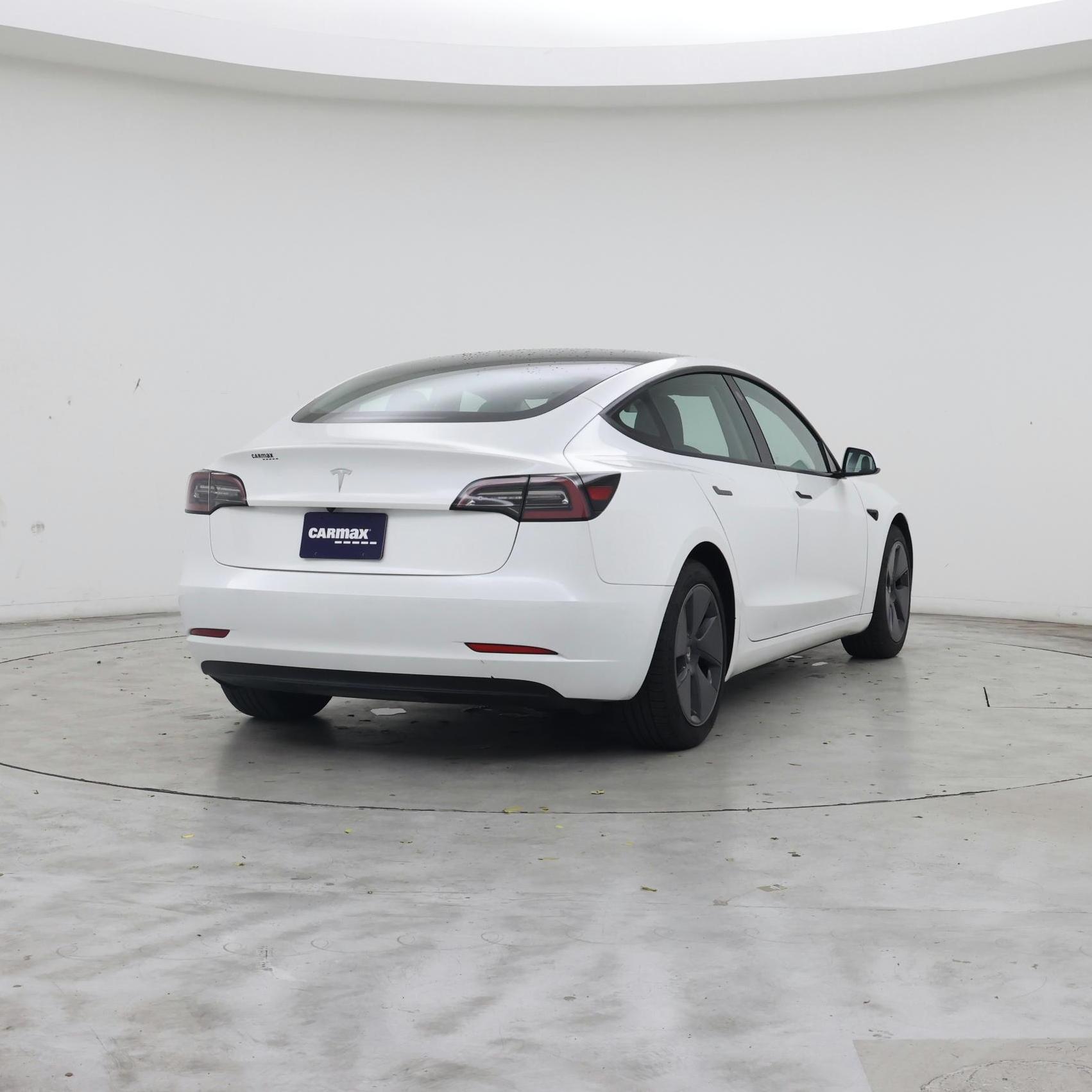 Thumbnail: 2023 Tesla Model 3 - 8