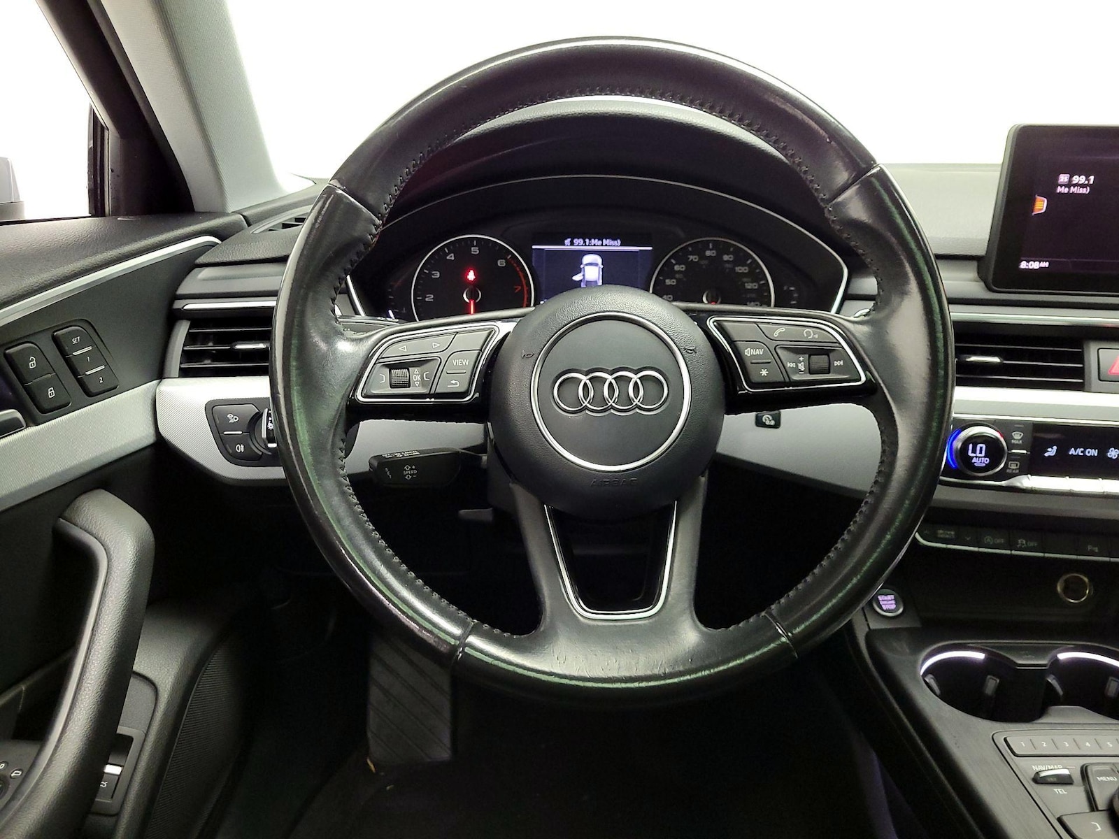 2017 Audi A4 Premium - Photo 11