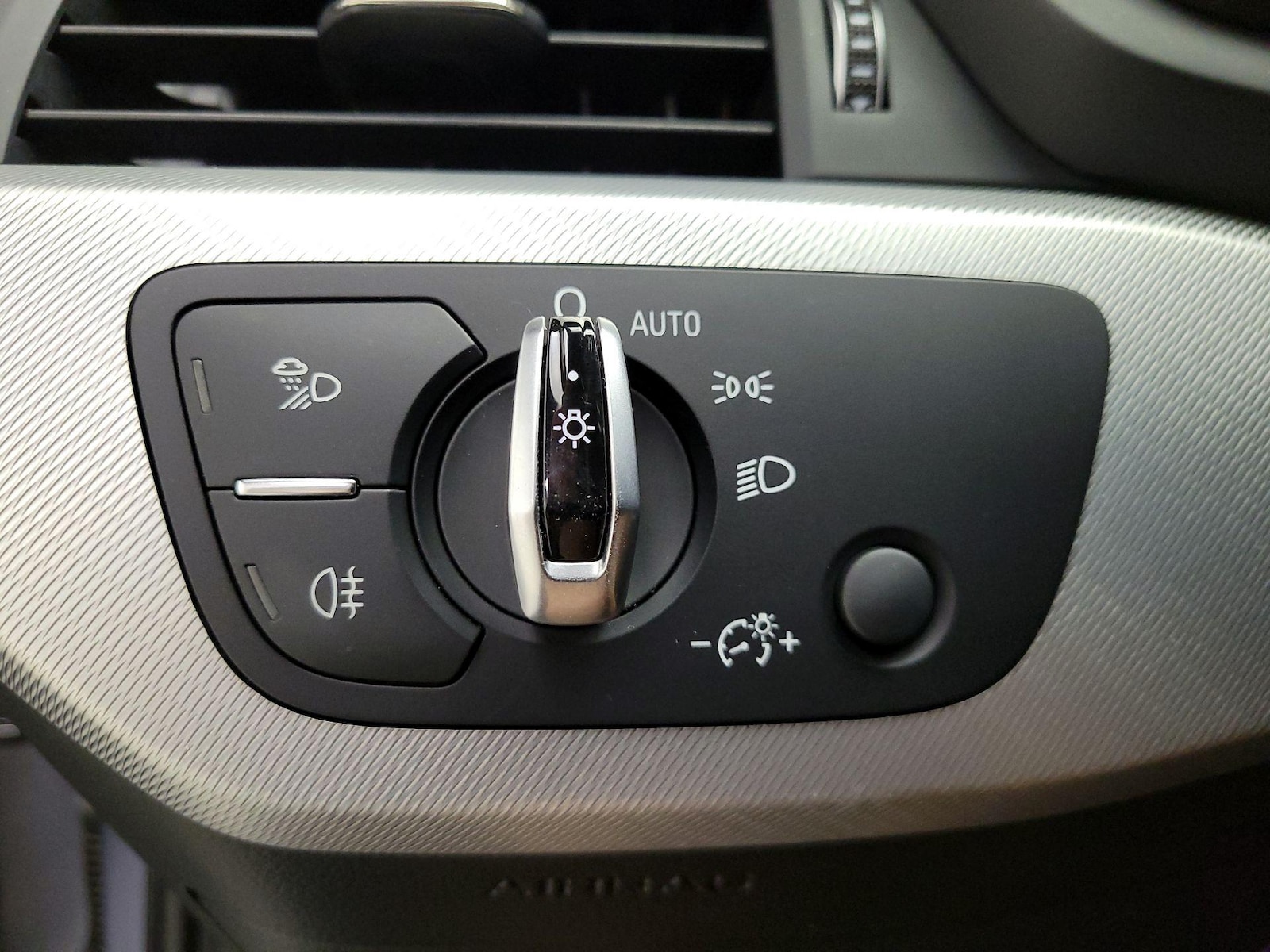 2017 Audi A4 Premium - Photo 14