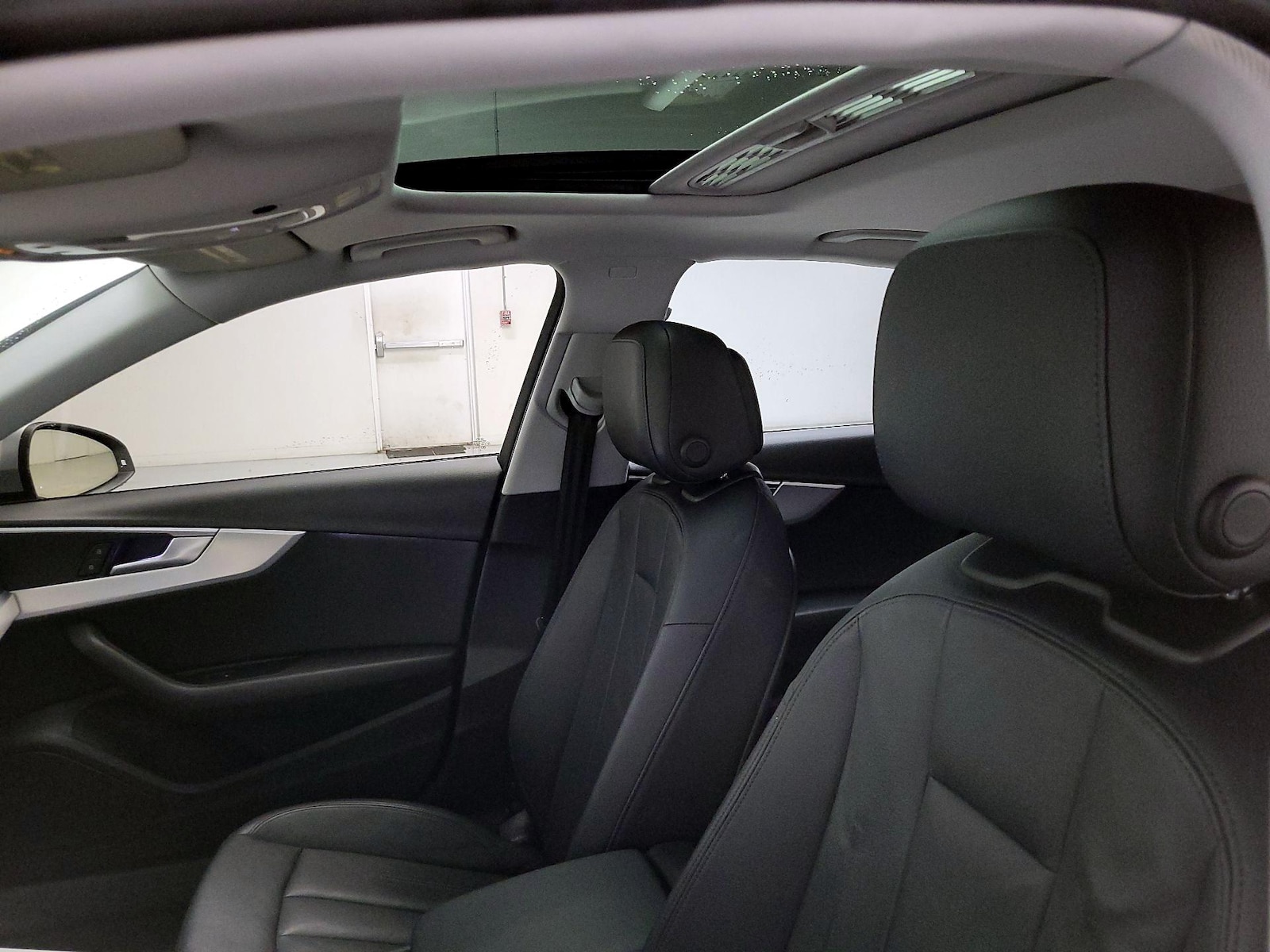 2017 Audi A4 Premium - Photo 20
