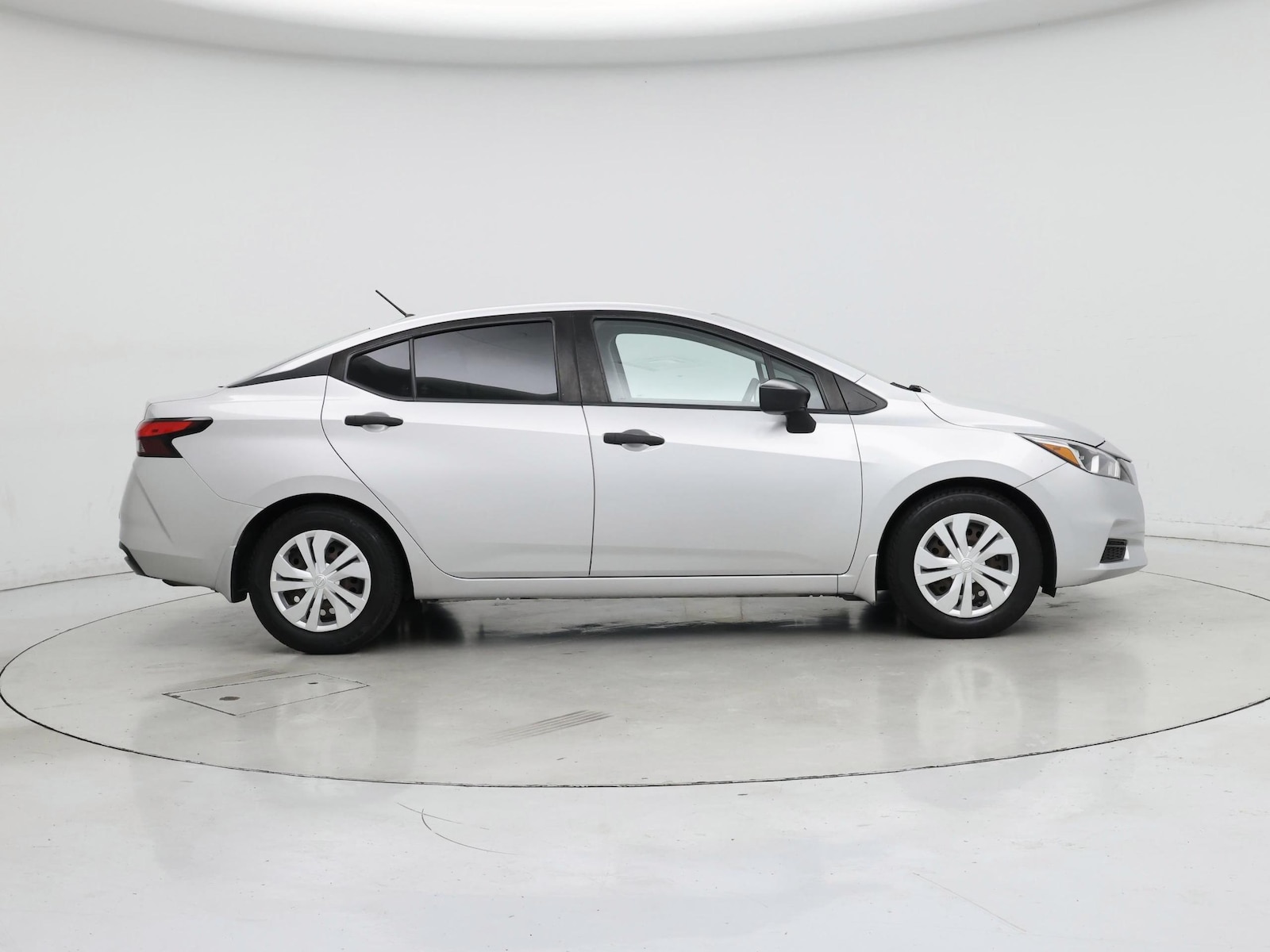 2020 Nissan Versa Sedan S - Photo 8