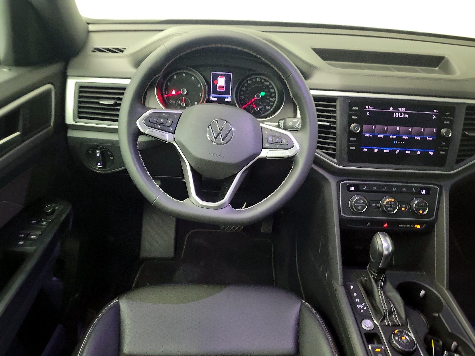 Thumbnail: 2021 Volkswagen Atlas - 10