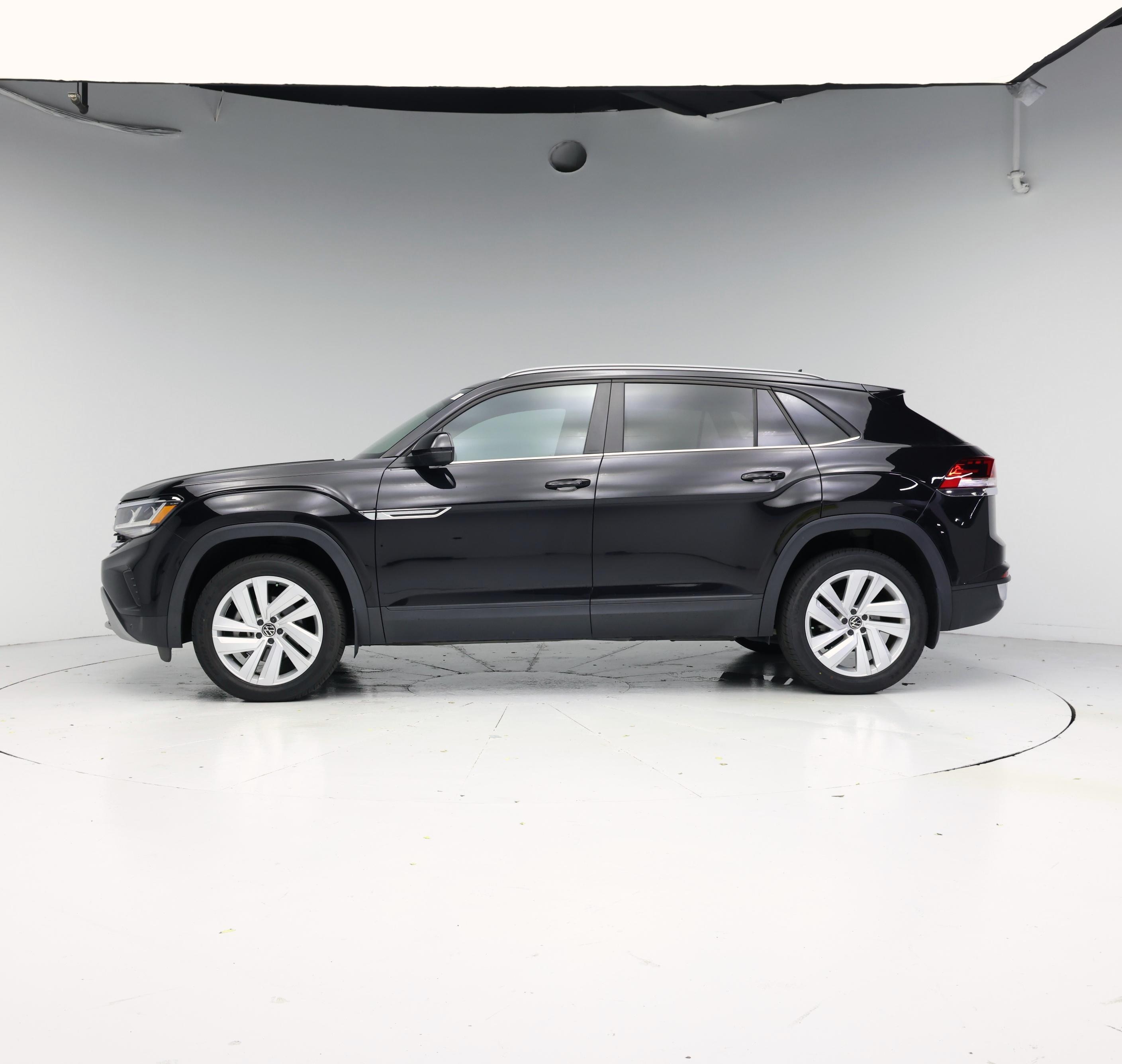 Thumbnail: 2021 Volkswagen Atlas - 3