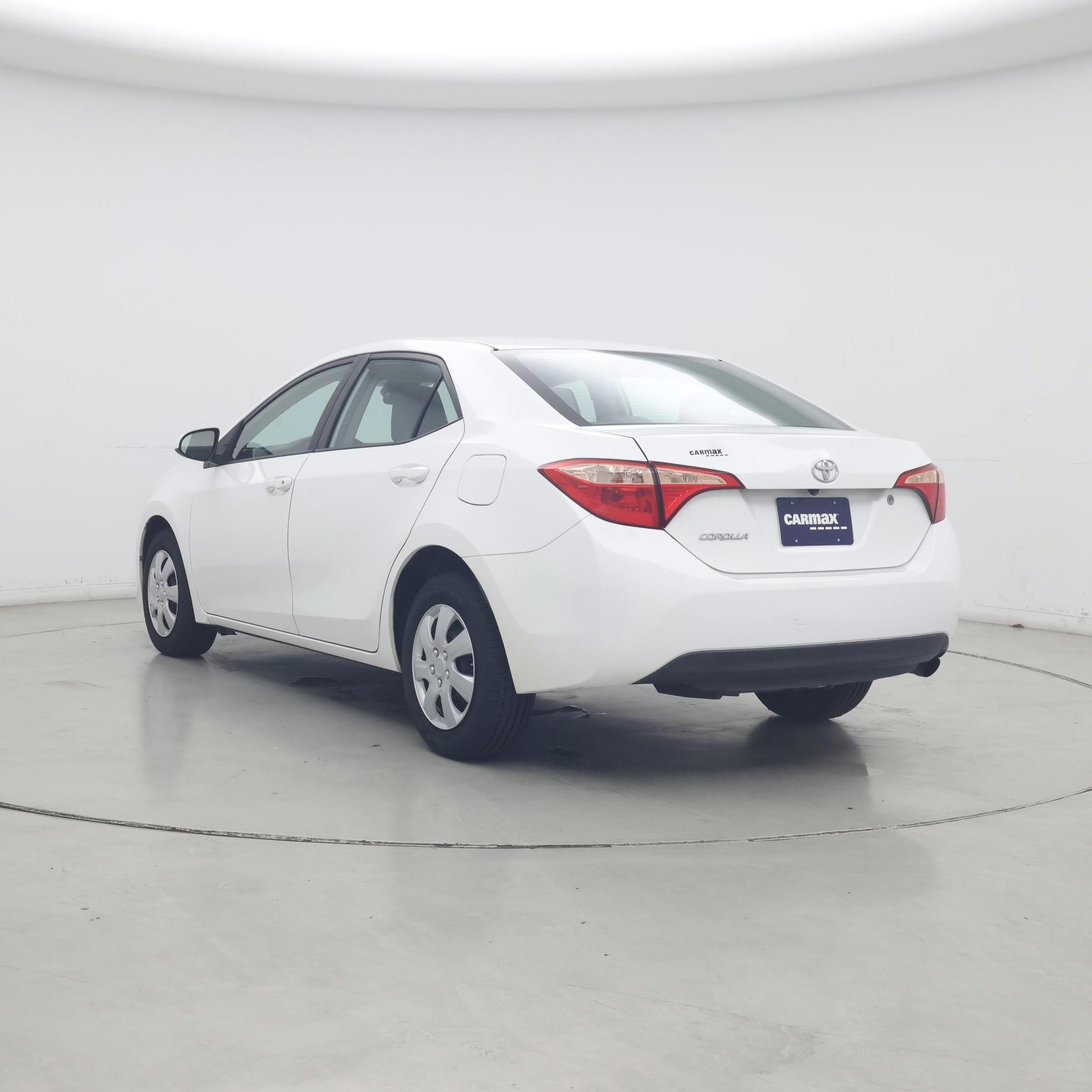 Thumbnail: 2017 Toyota Corolla - 2