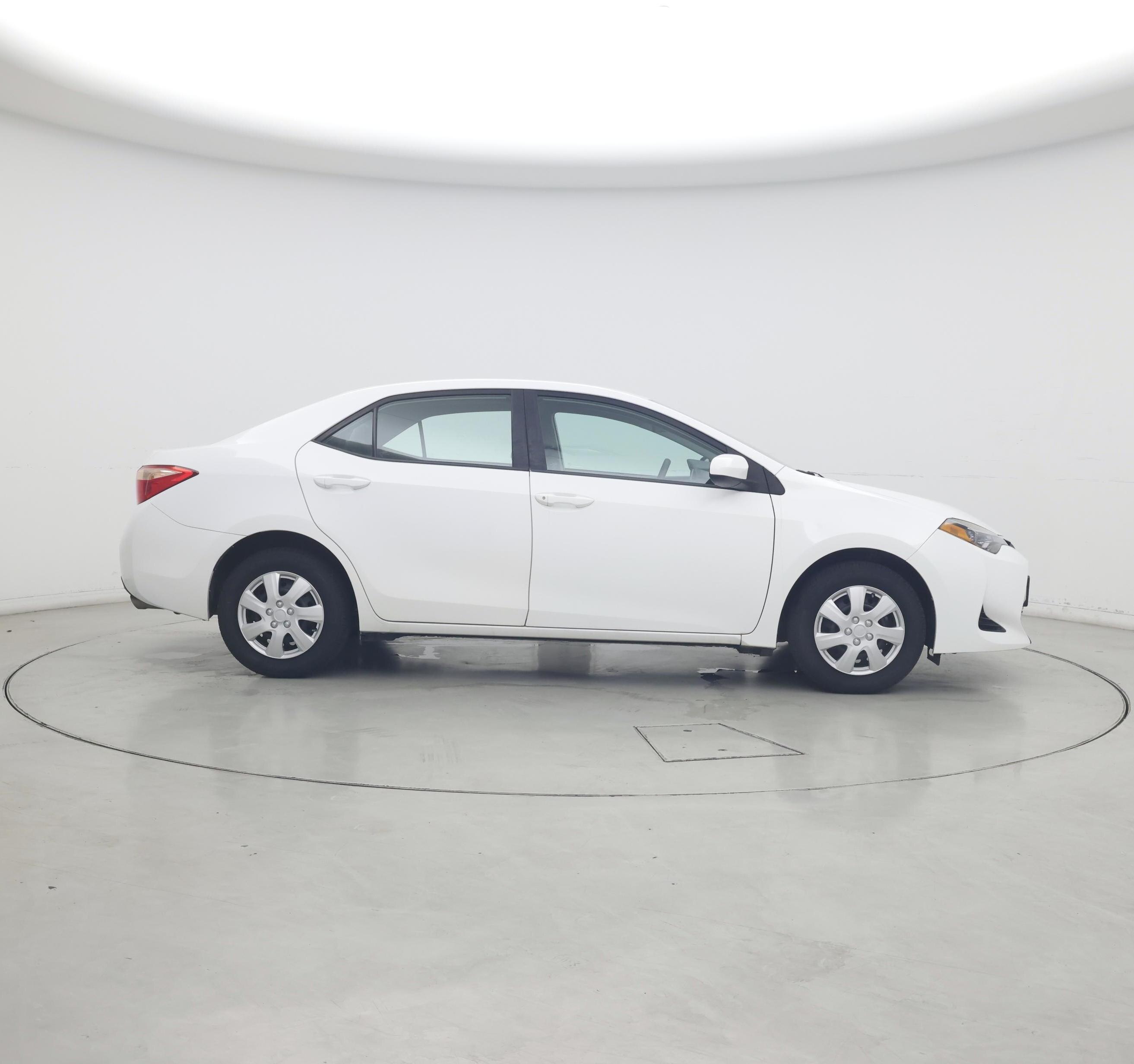 Thumbnail: 2017 Toyota Corolla - 7