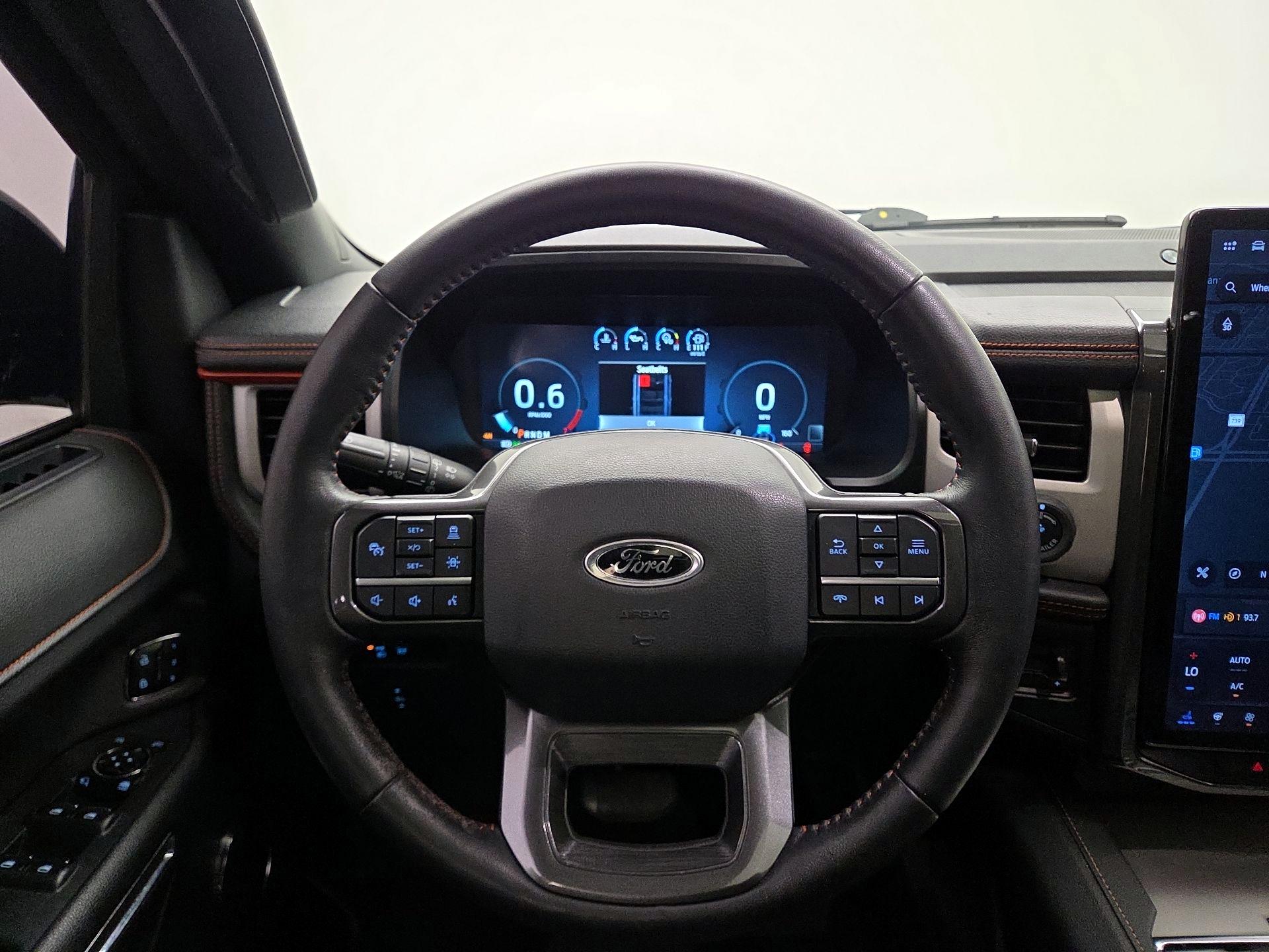 Thumbnail: 2023 Ford Expedition - 10