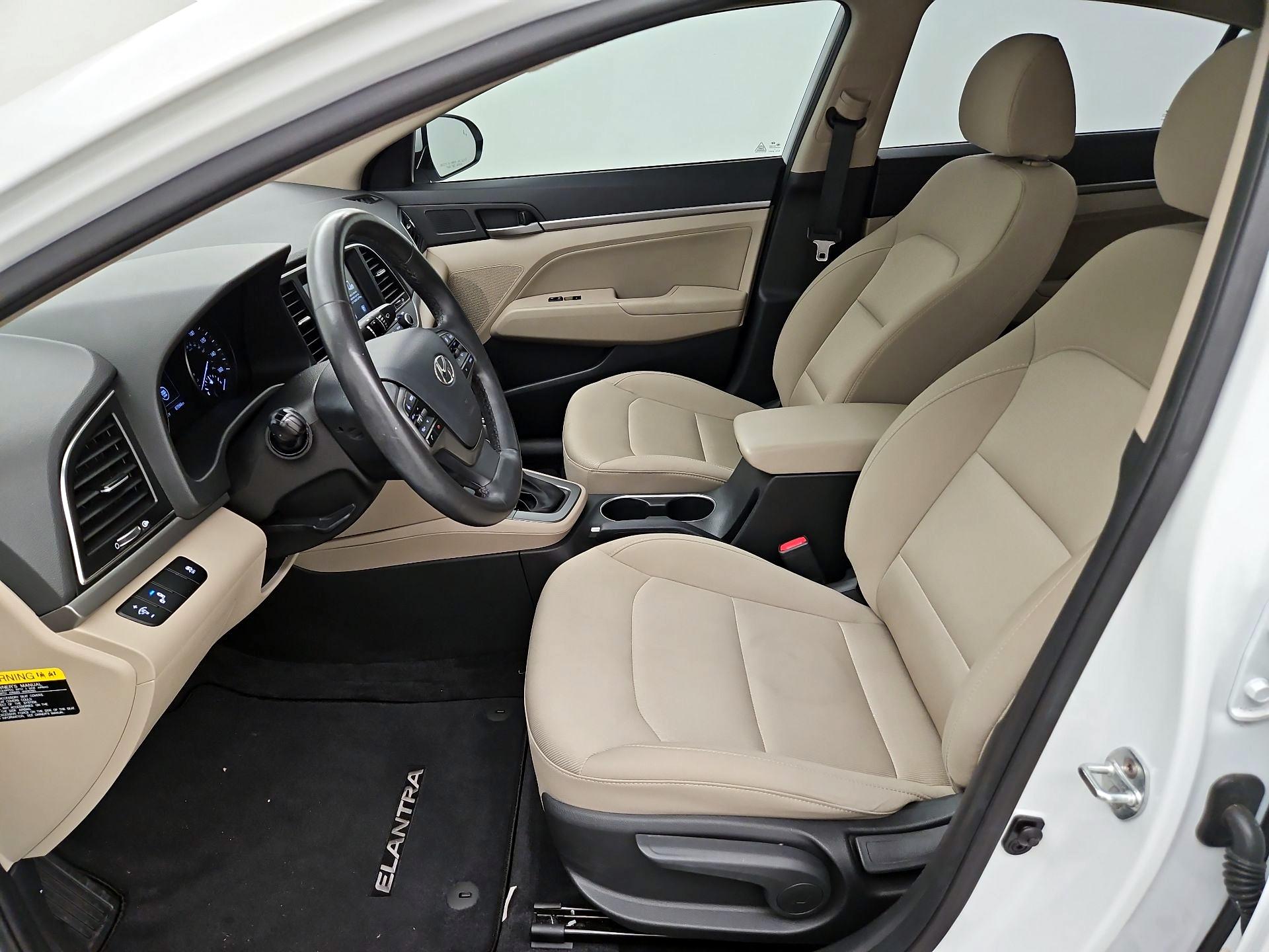 Thumbnail: 2018 Hyundai Elantra - 11