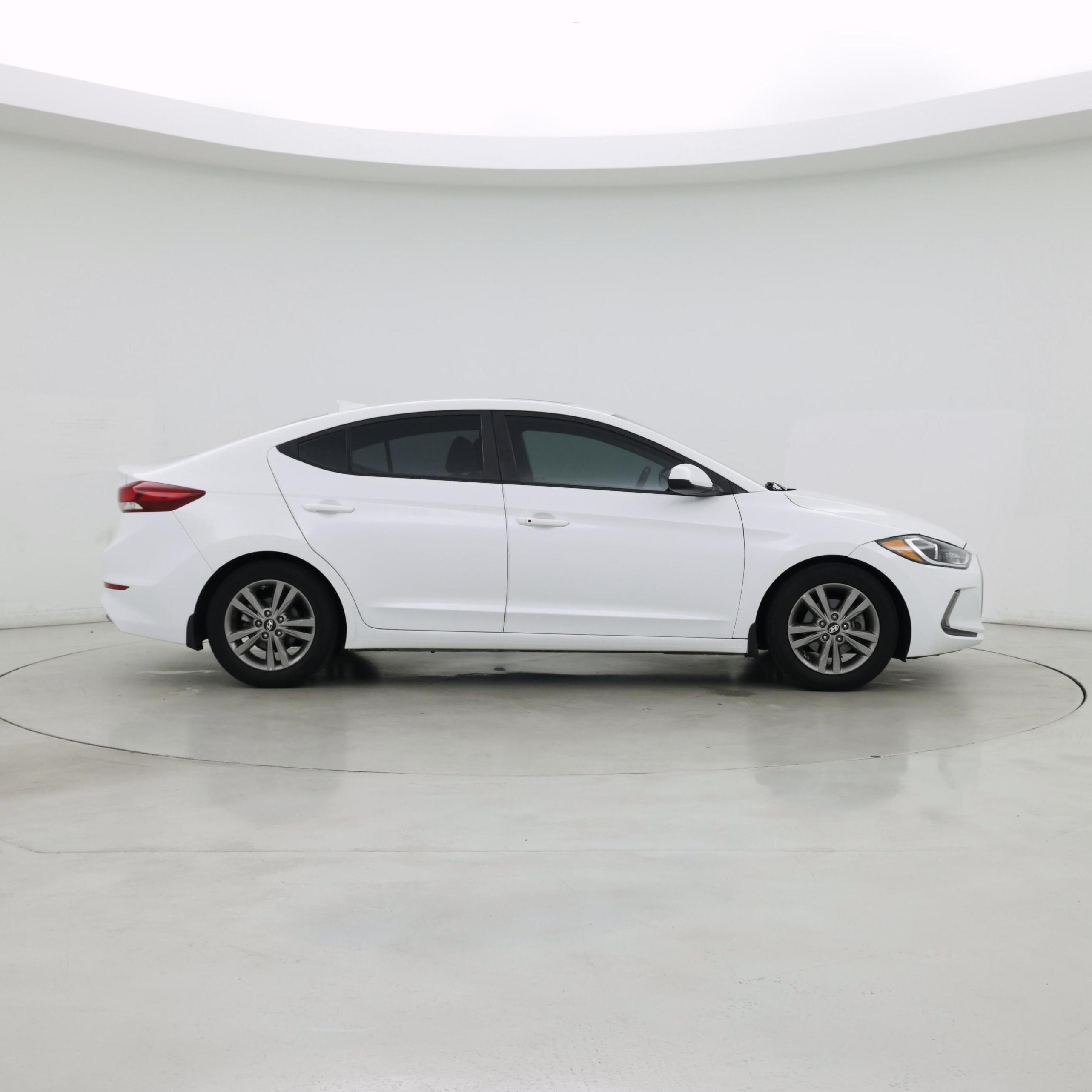 Thumbnail: 2018 Hyundai Elantra - 7