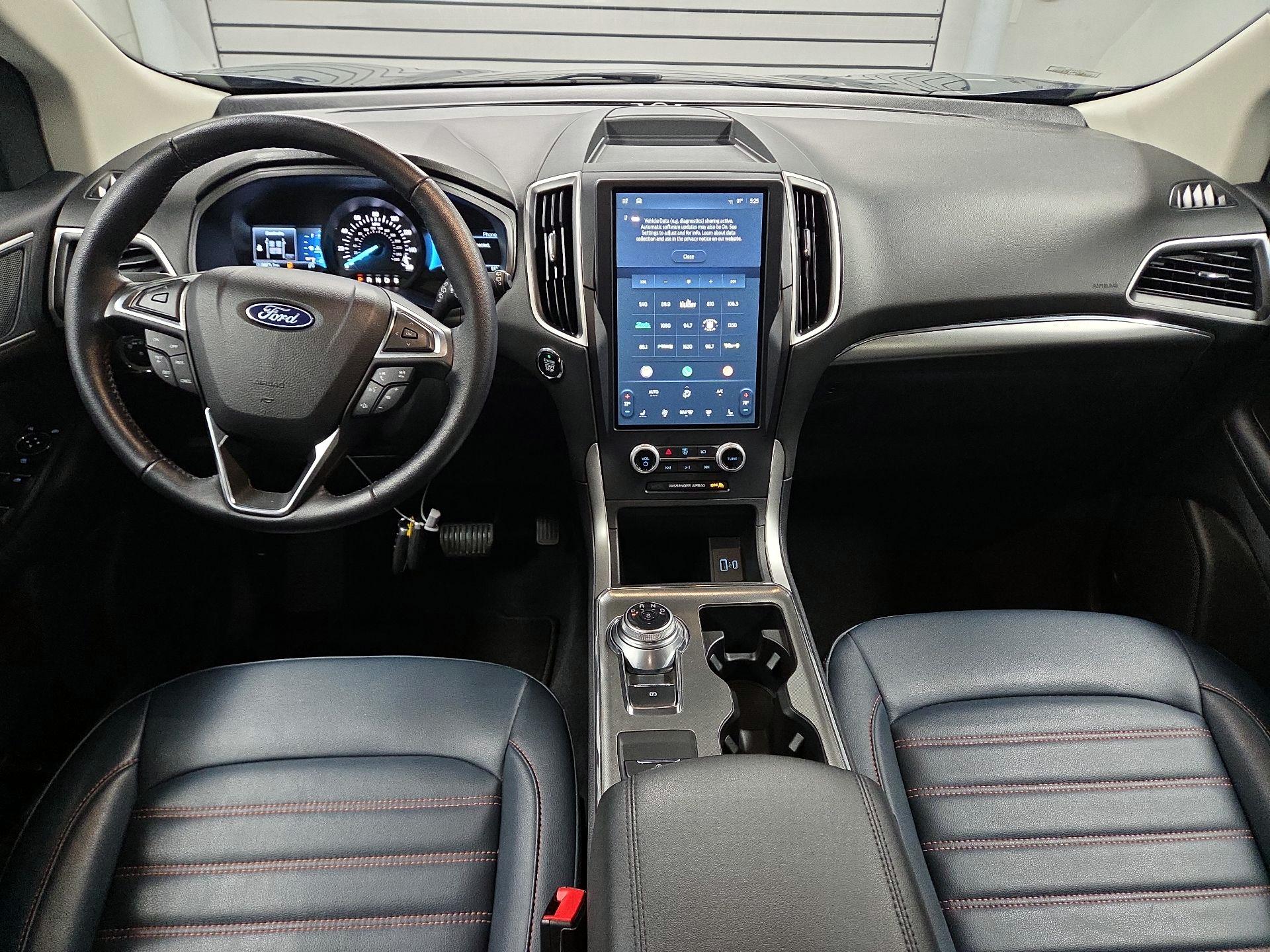 Thumbnail: 2023 Ford Edge - 9