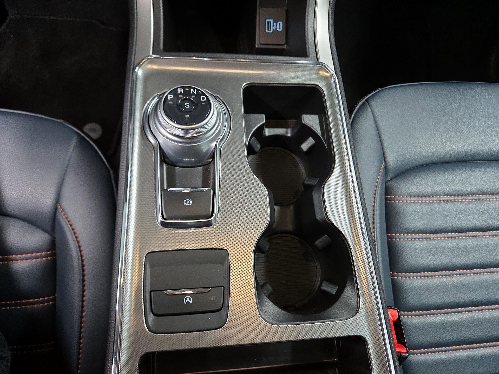 Thumbnail: 2023 Ford Edge - 15