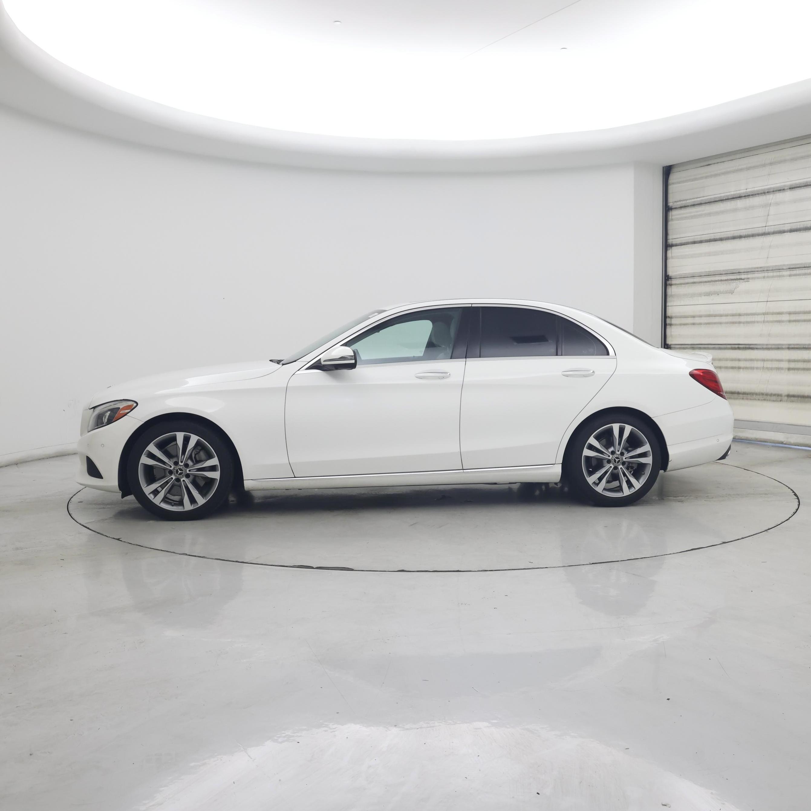 Thumbnail: 2018 Mercedes-Benz C-Class - 3