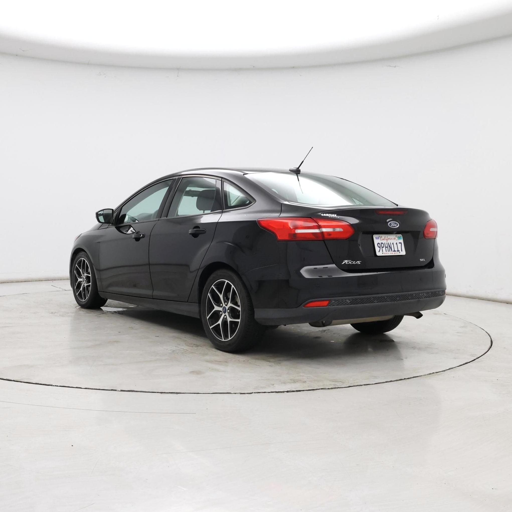 Thumbnail: 2018 Ford Focus - 2