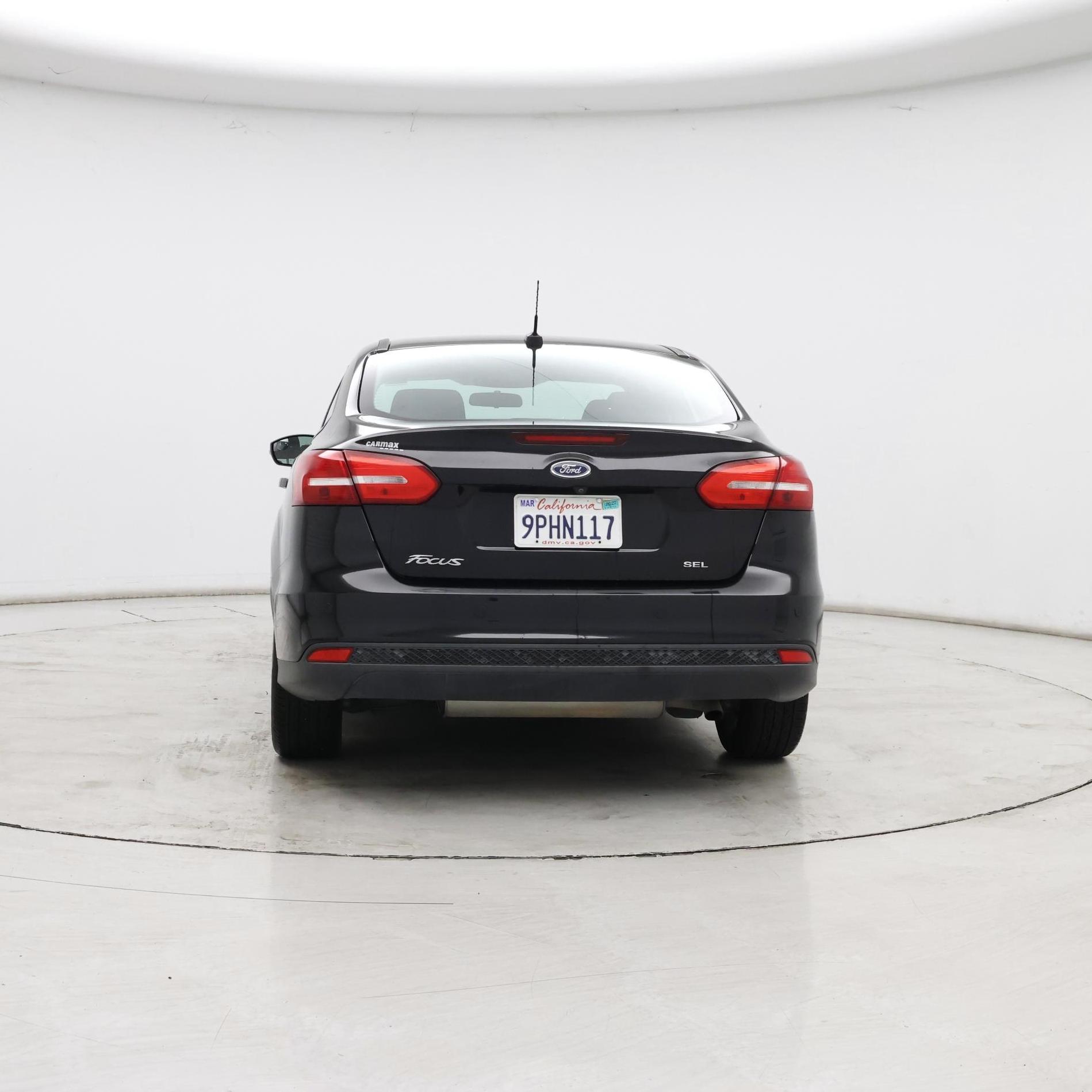 Thumbnail: 2018 Ford Focus - 6