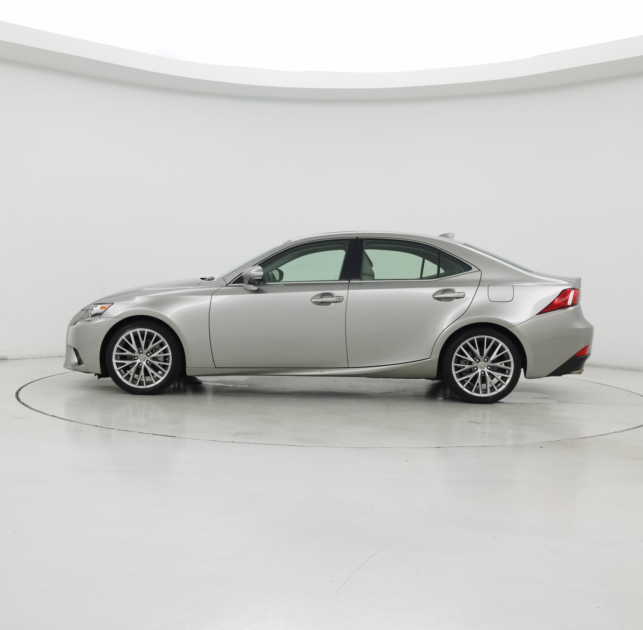 Thumbnail: 2014 Lexus IS - 3