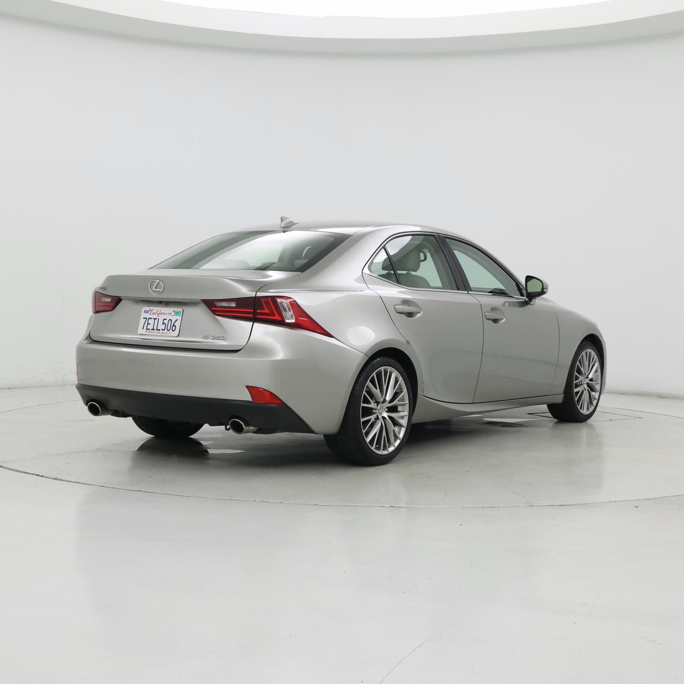 Thumbnail: 2014 Lexus IS - 8
