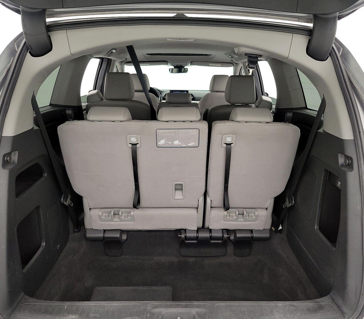 Trunk/Cargo (Seats Up)