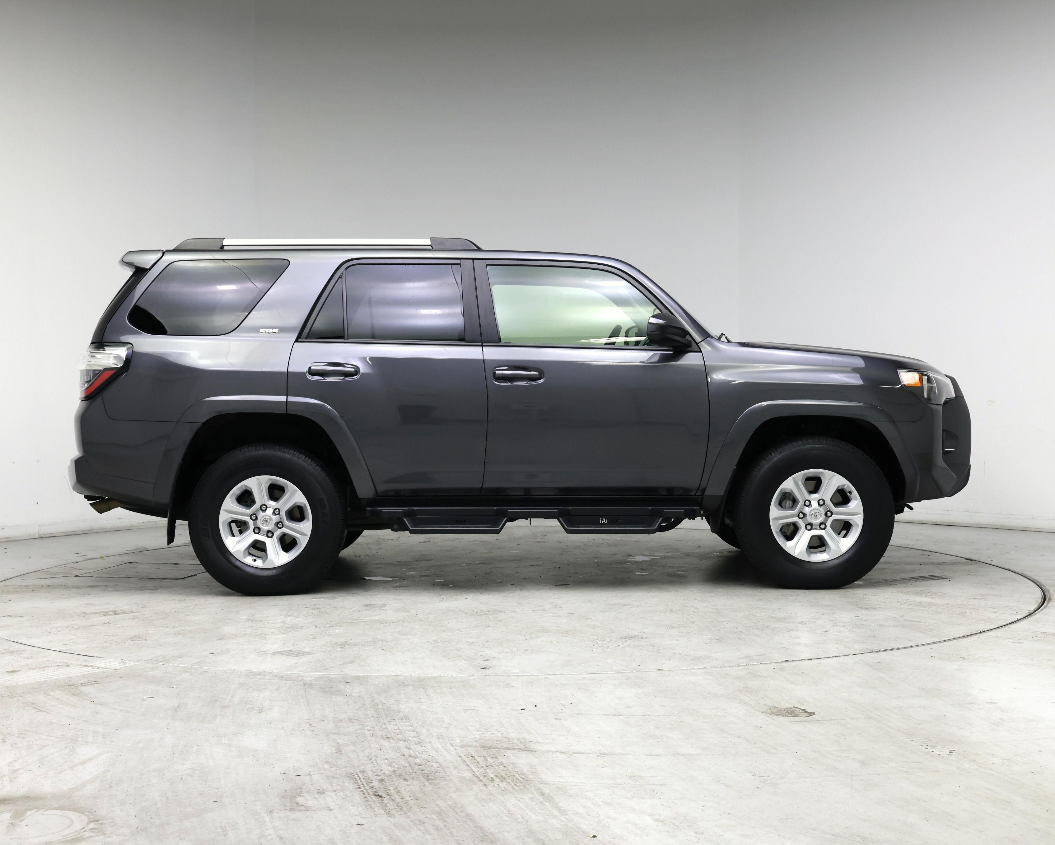 Thumbnail: 2022 Toyota 4Runner - 7