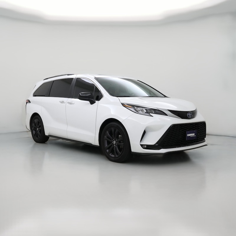 2022 Toyota Sienna Hybrid XSE